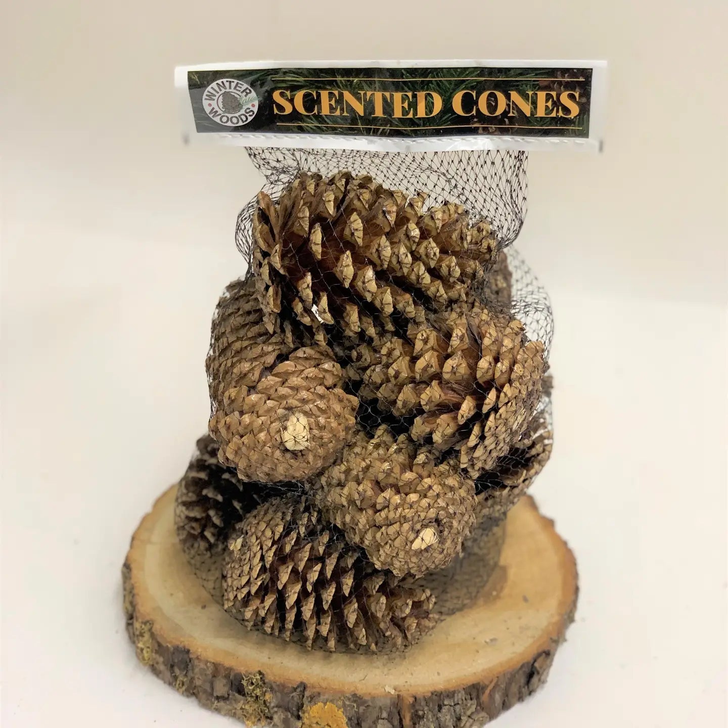 Evergreen Scented Pinecones