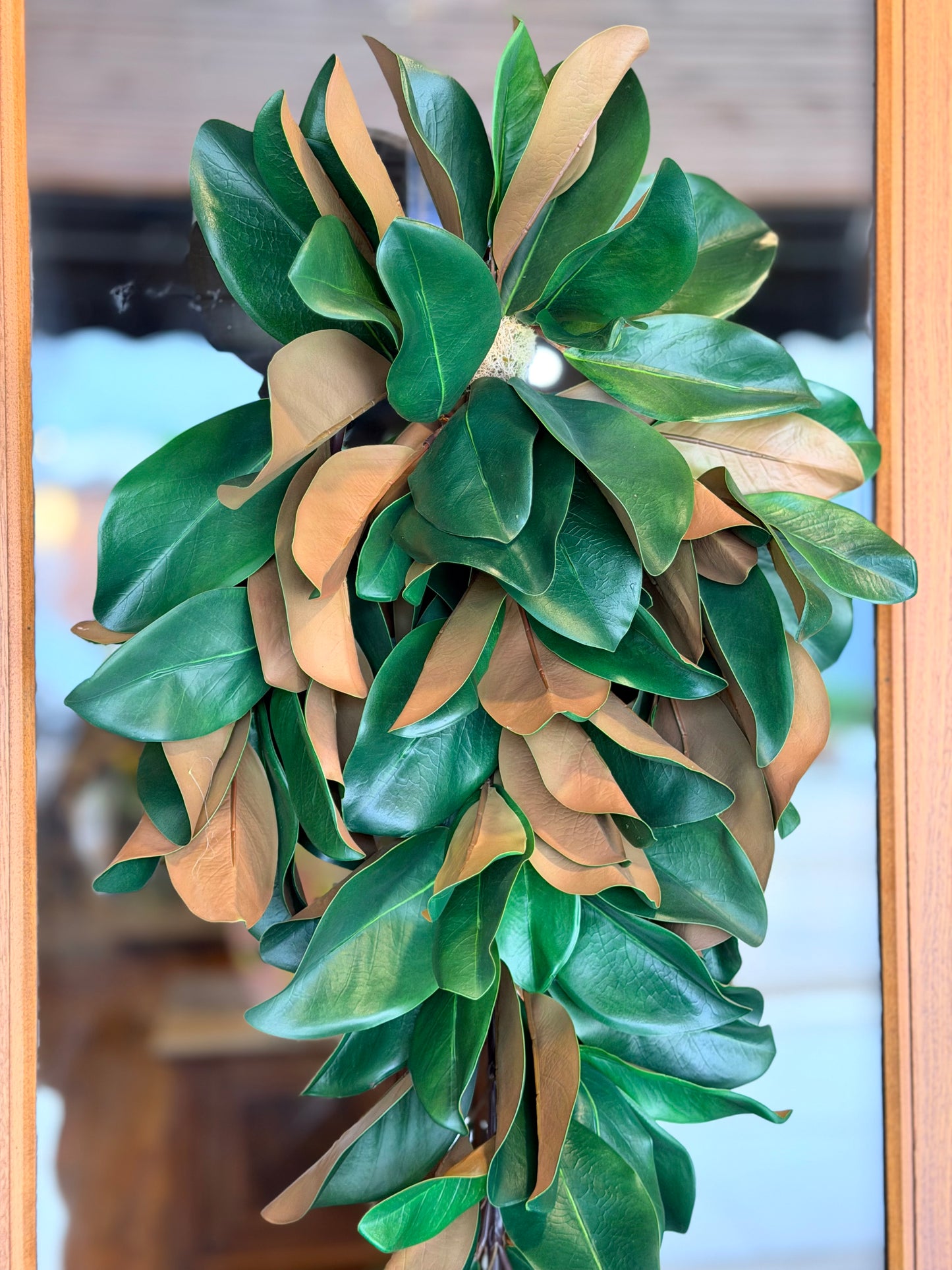 Magnolia Swag ~ Large
