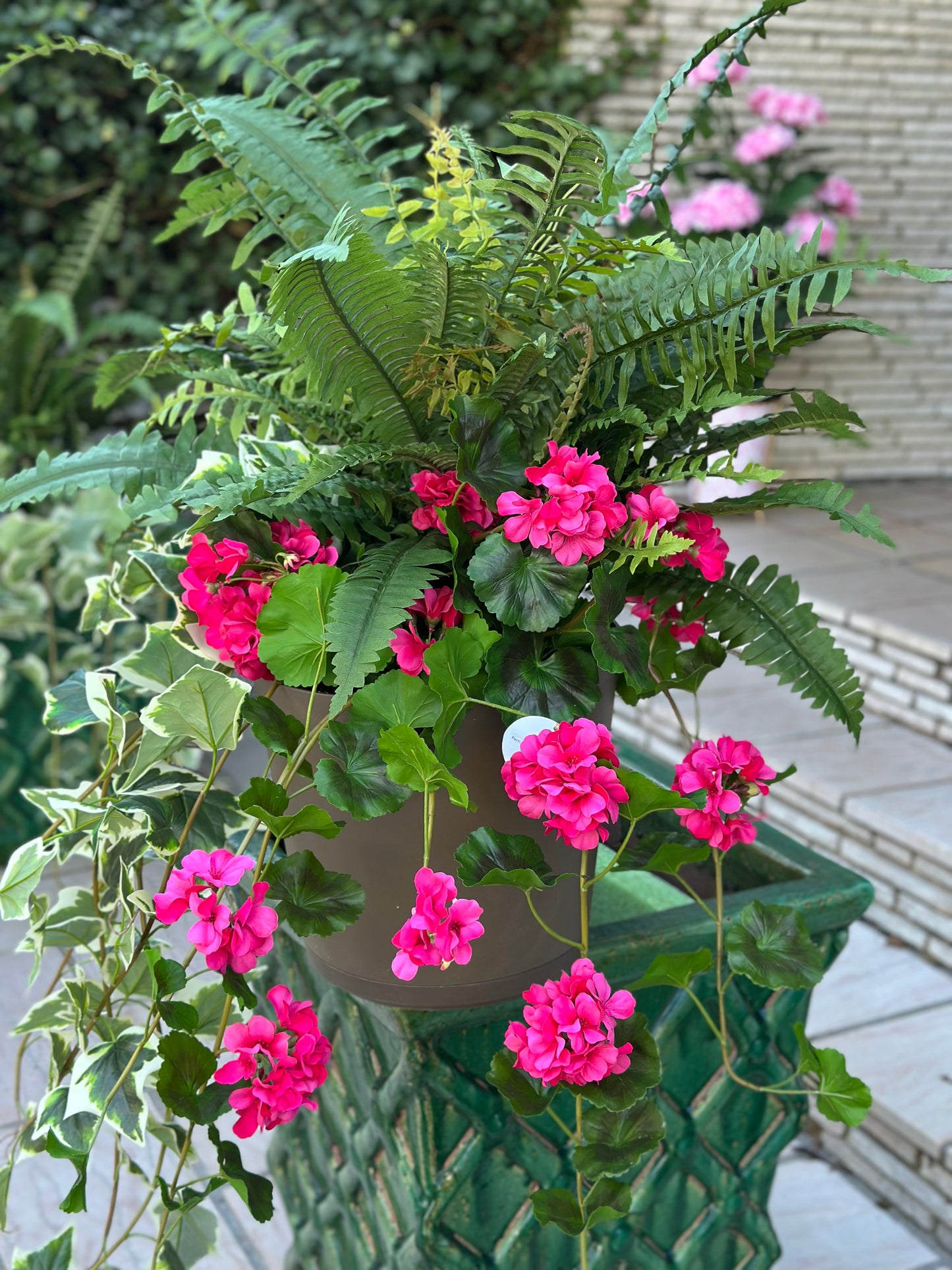 Fern, Ivy, Pink Geranium 12" Pot Filler