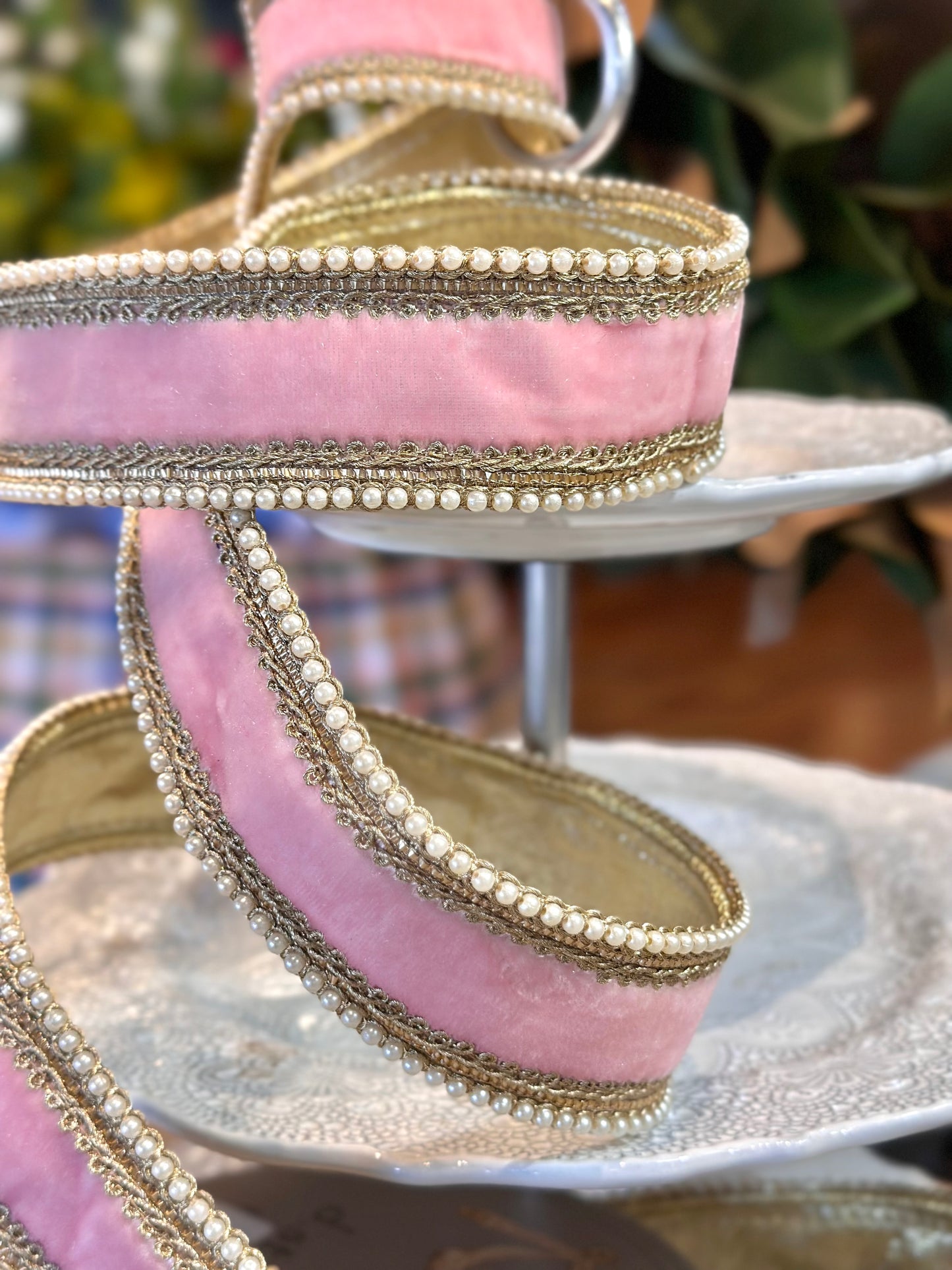 1.5" Wide, velvet white pearl trim, strawberry pink. 5 yard roll