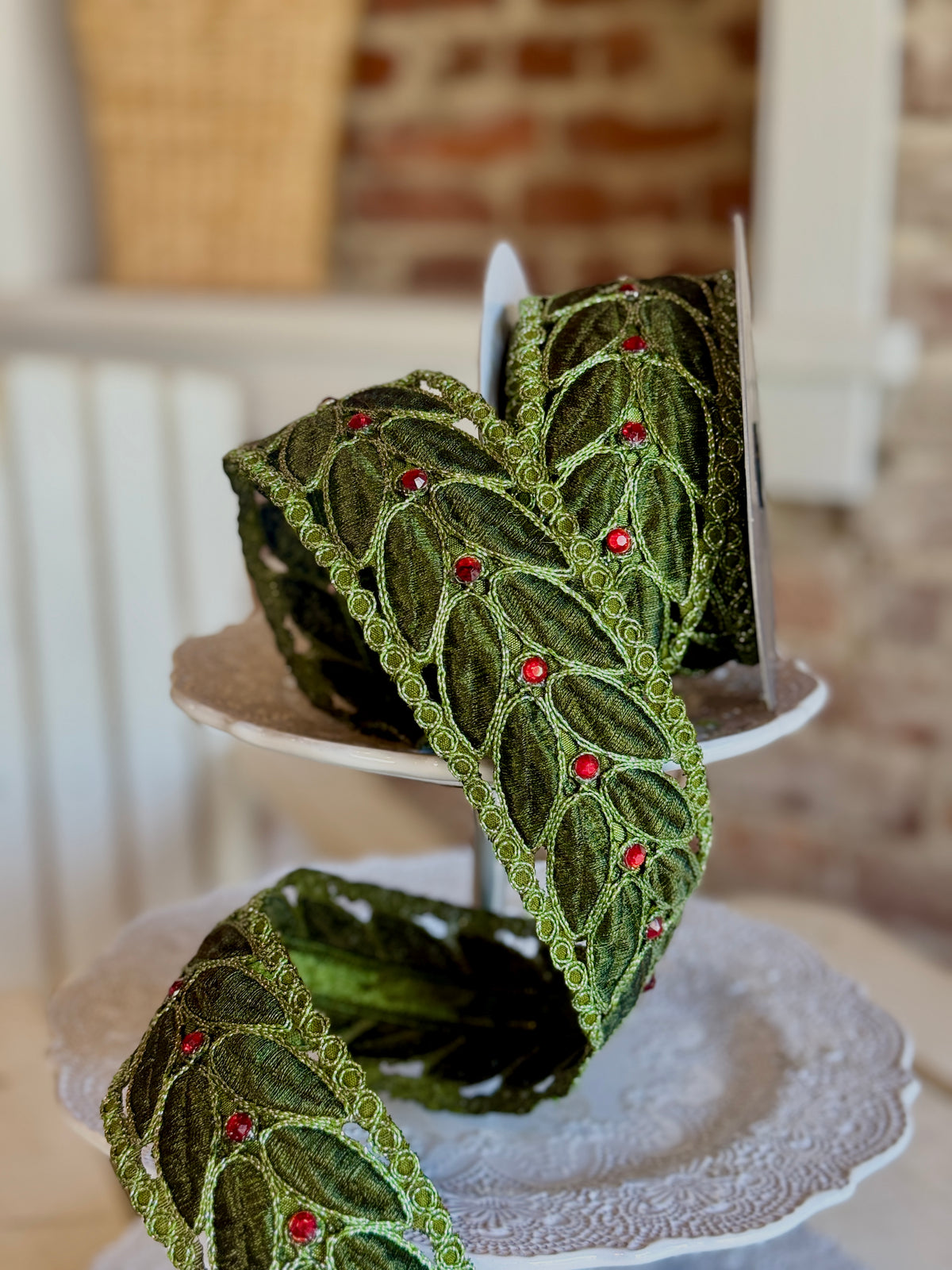 2.5” Laurel Leaf Lace, Olive, SOLD BY THE YARD