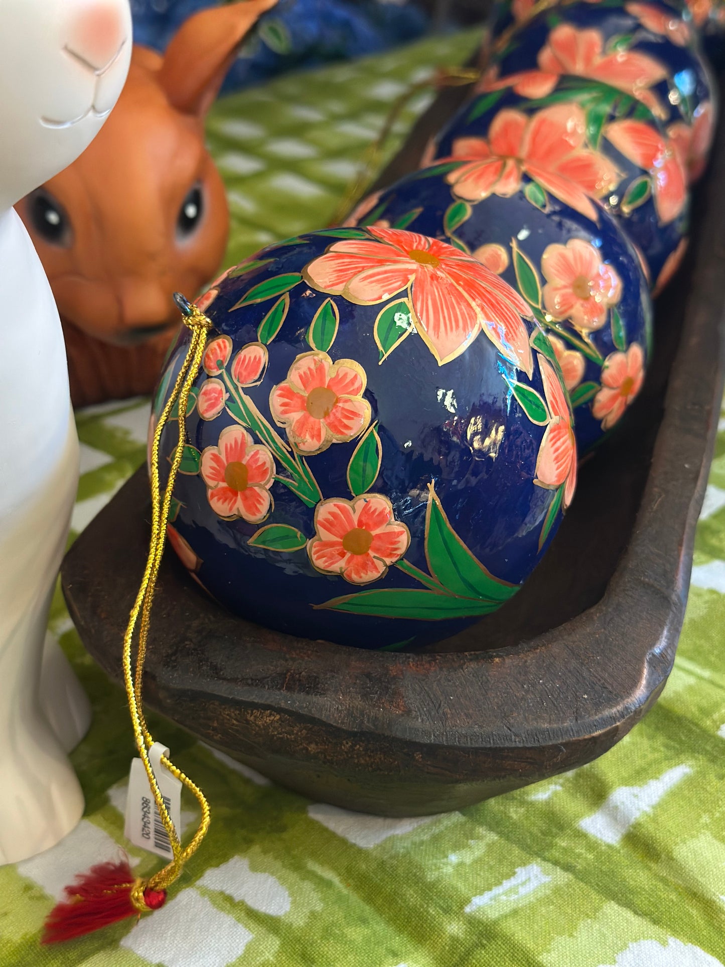 4" Paper Ball Blue w/ Pink Flowers