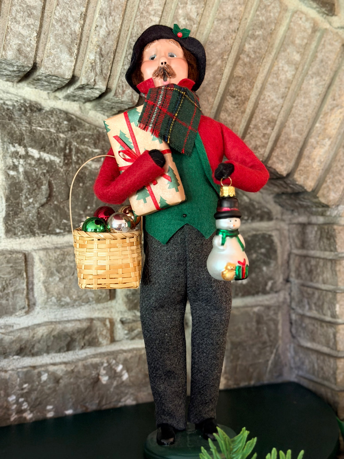 Byers’ Choice Ornament Man