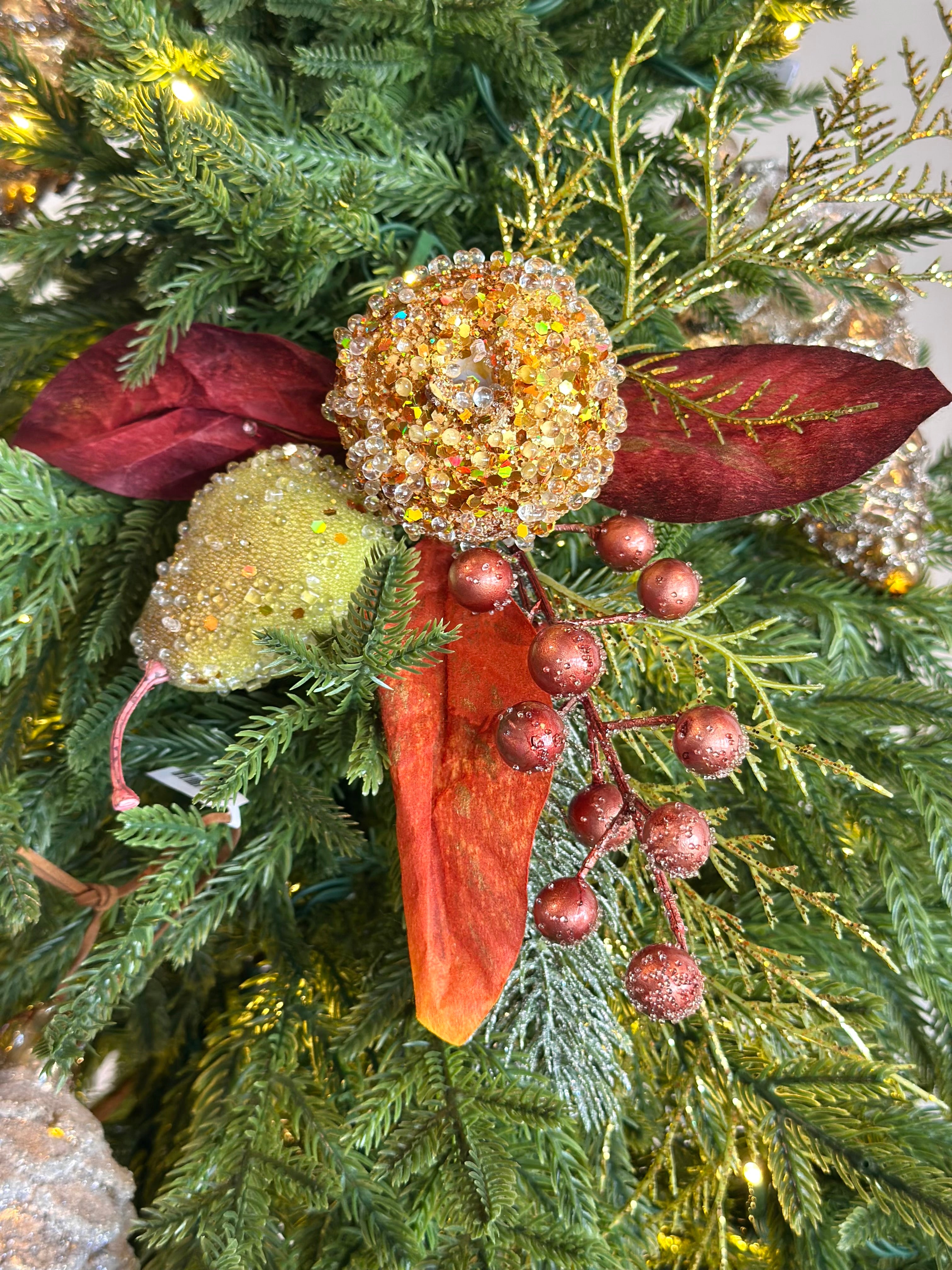 16” Beaded Robbia Berry Pick