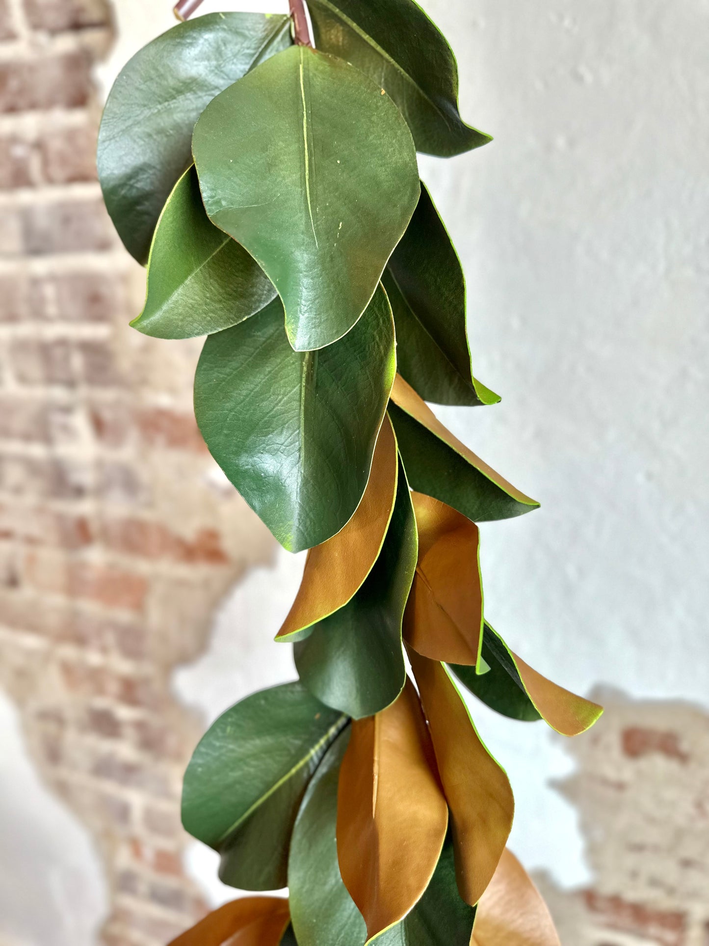 55" Eva Magnolia Leaf Garland