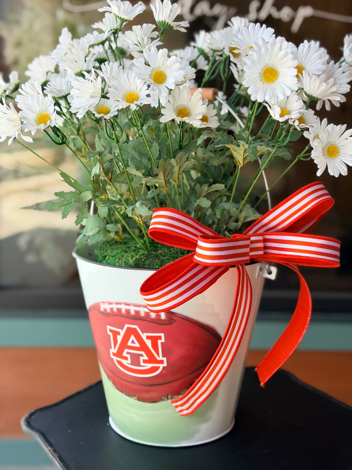 AU Daisy Bucket