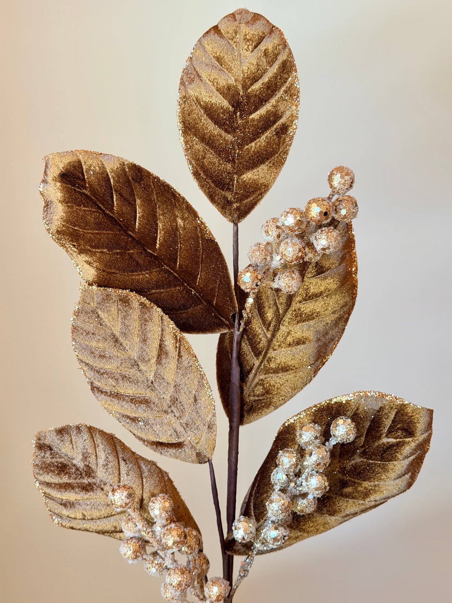 27" VELVET SEQUIN MAGNOLIA LEAF W/BERRY SPRAY