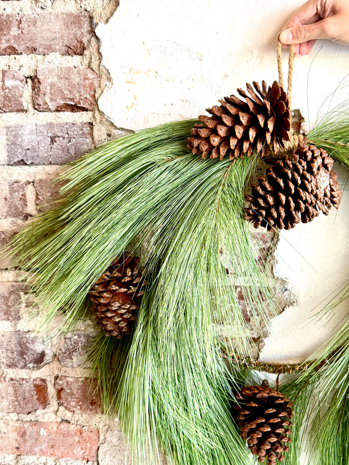 24" HORSETAIL PINE HEART WREATH W/CONE
