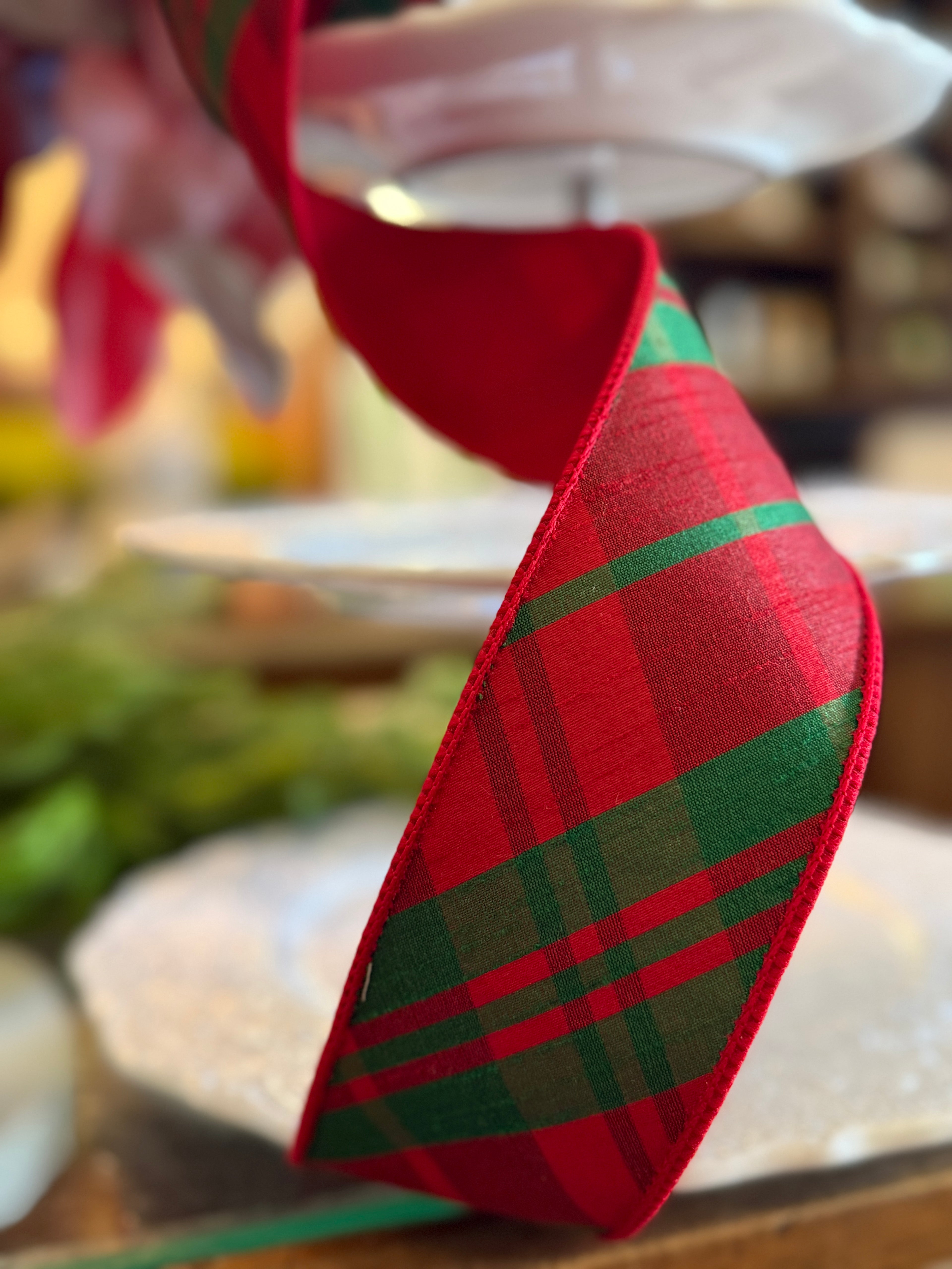 2.5” Faux Dupion Diagonal Plaid, Green Red