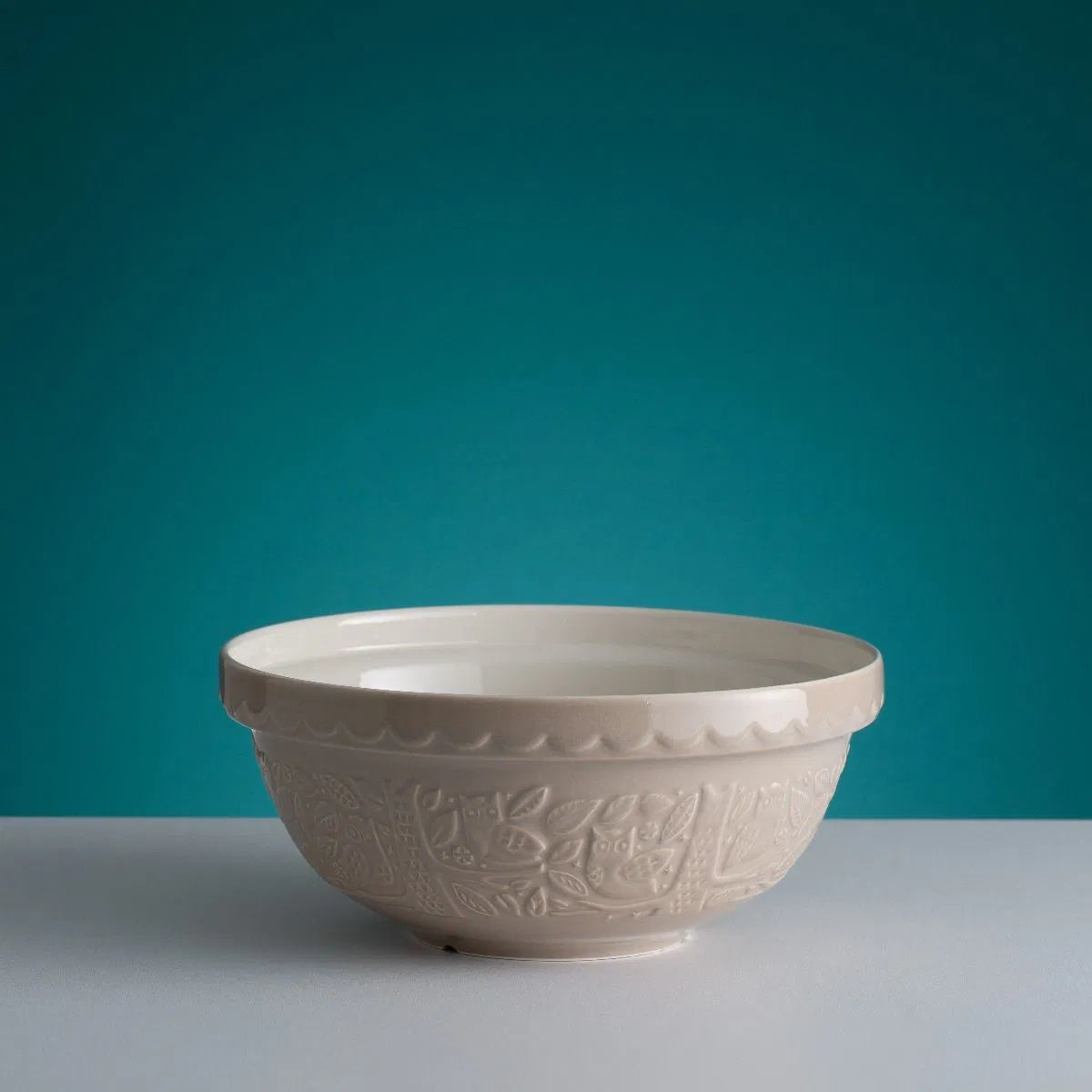 Mason Cash In the Forest S18 (2.85 Qt) Embossed Mixing Bowl | Owl (Stone)