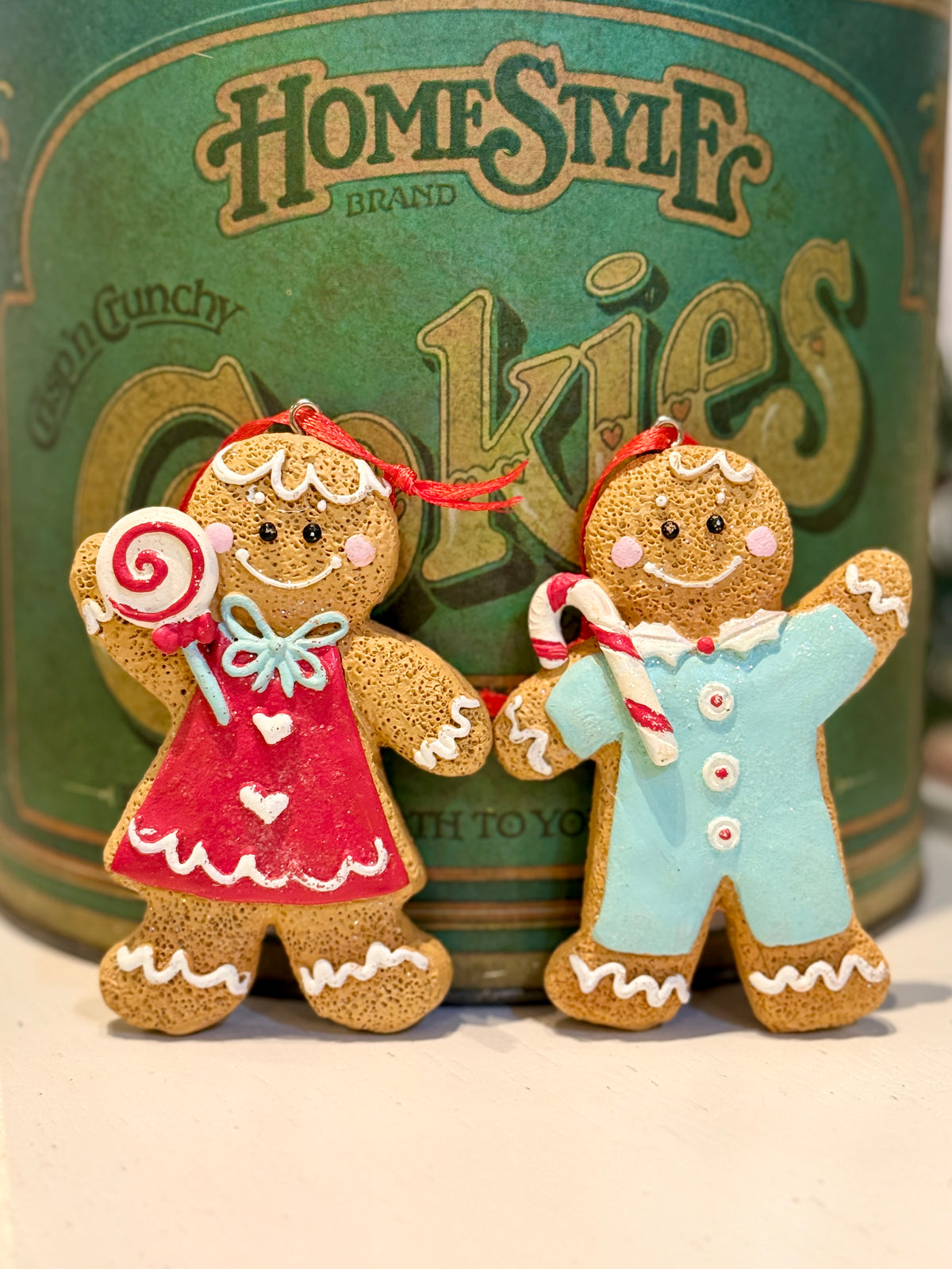 3.5" GINGERBREAD BOY/GIRL ORNAMENT