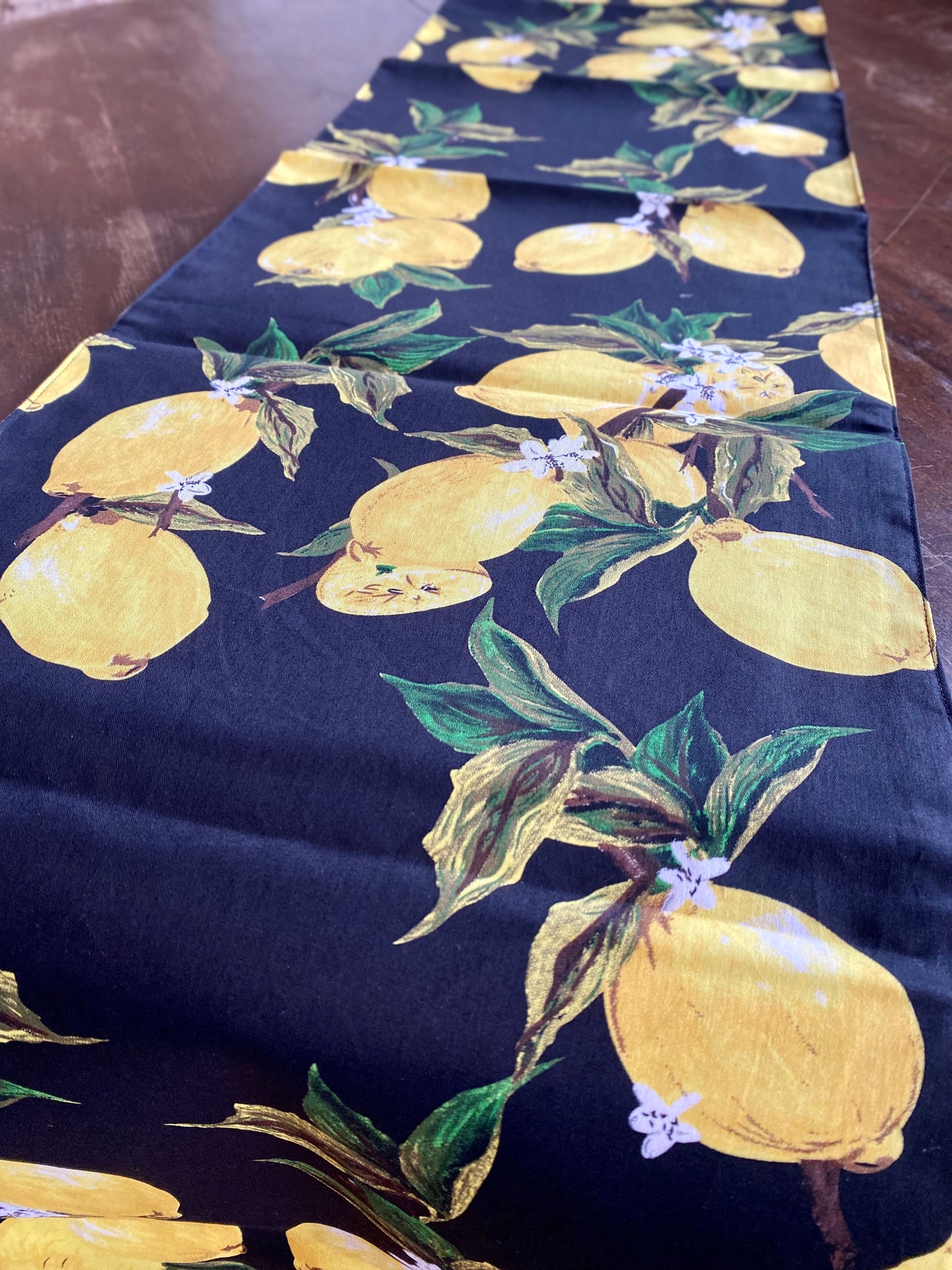When Life Gives You Lemons Table Runner