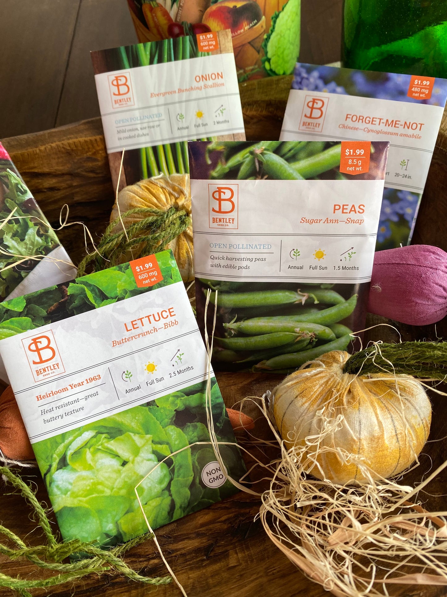 Home Gardener Vegetable, Herb, & Flower Packets