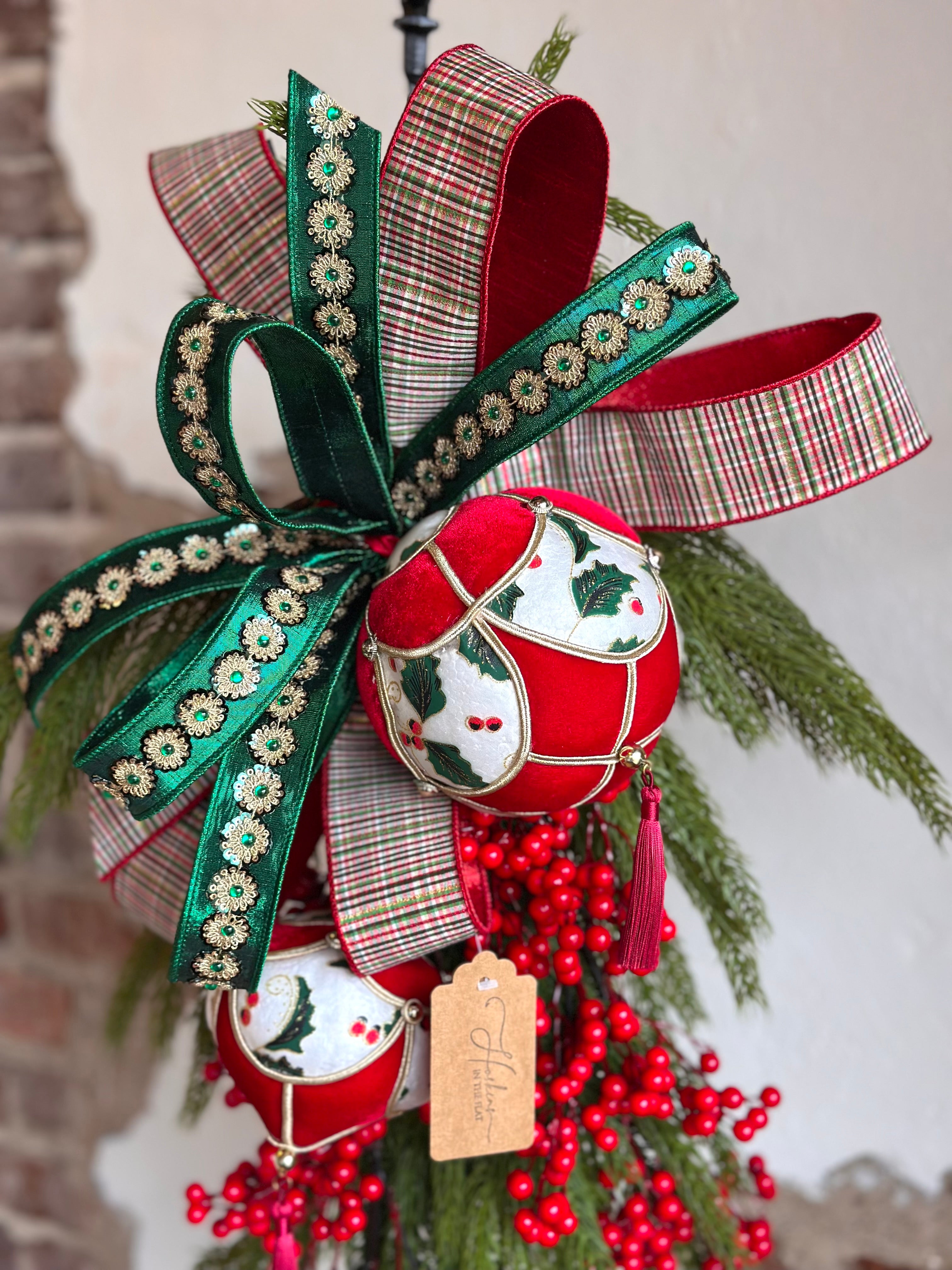 Antique Christmas Velvet Ornament Swag