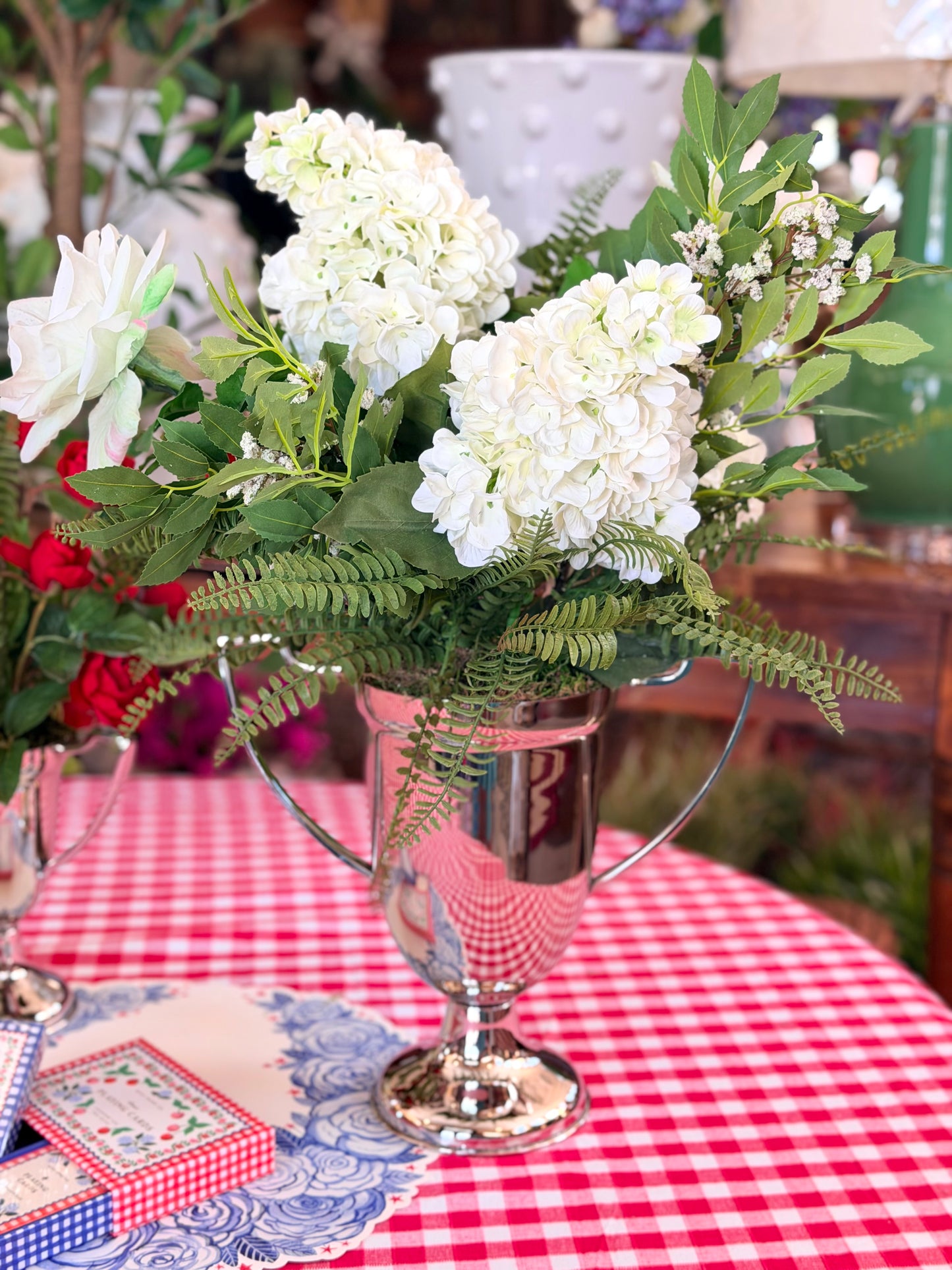 Roses & Hydrangea Trophy Arrangement