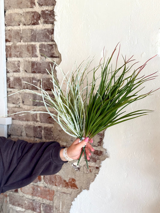 20" CURLY GRASS BUSH (COLOR OPTIONS)