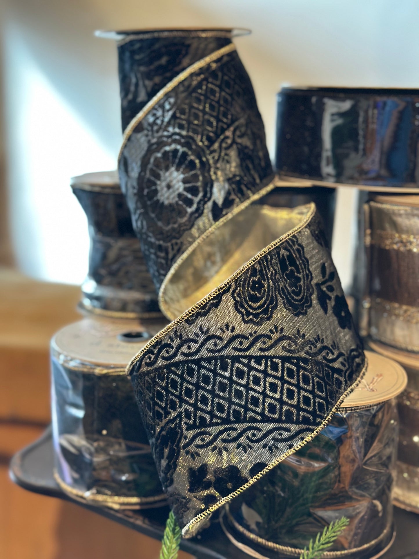 4" Velvet Sheer Garden Art - Black