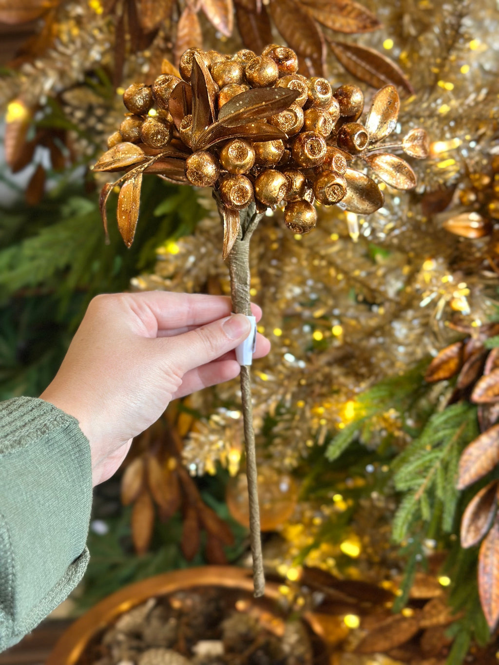 12" METALLIC GLITTER BERRY CLUSTER STEM