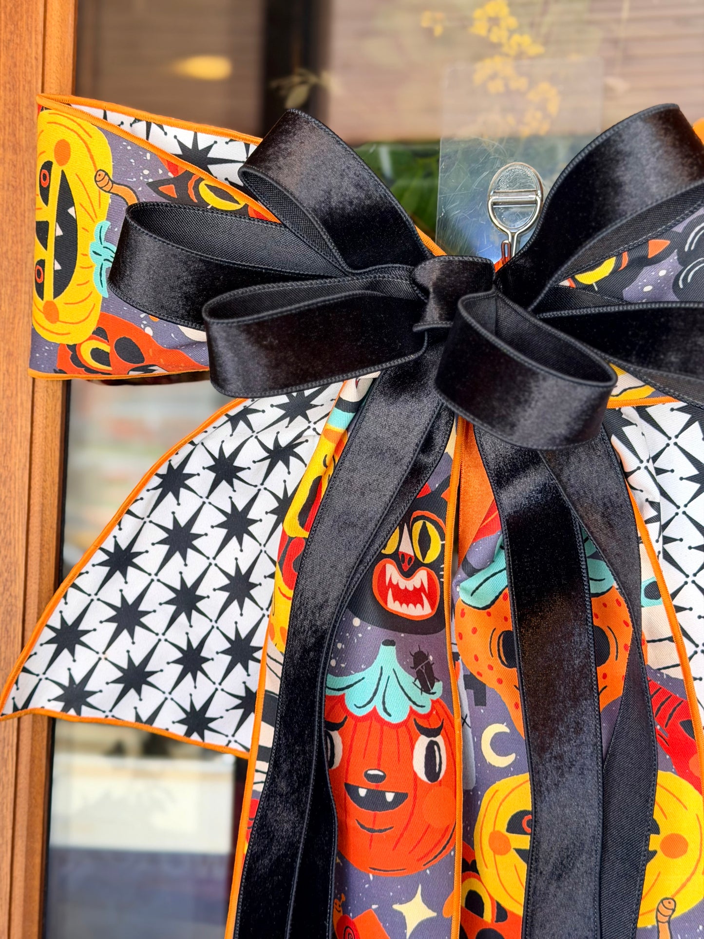 Monster Mash Bow Door Piece