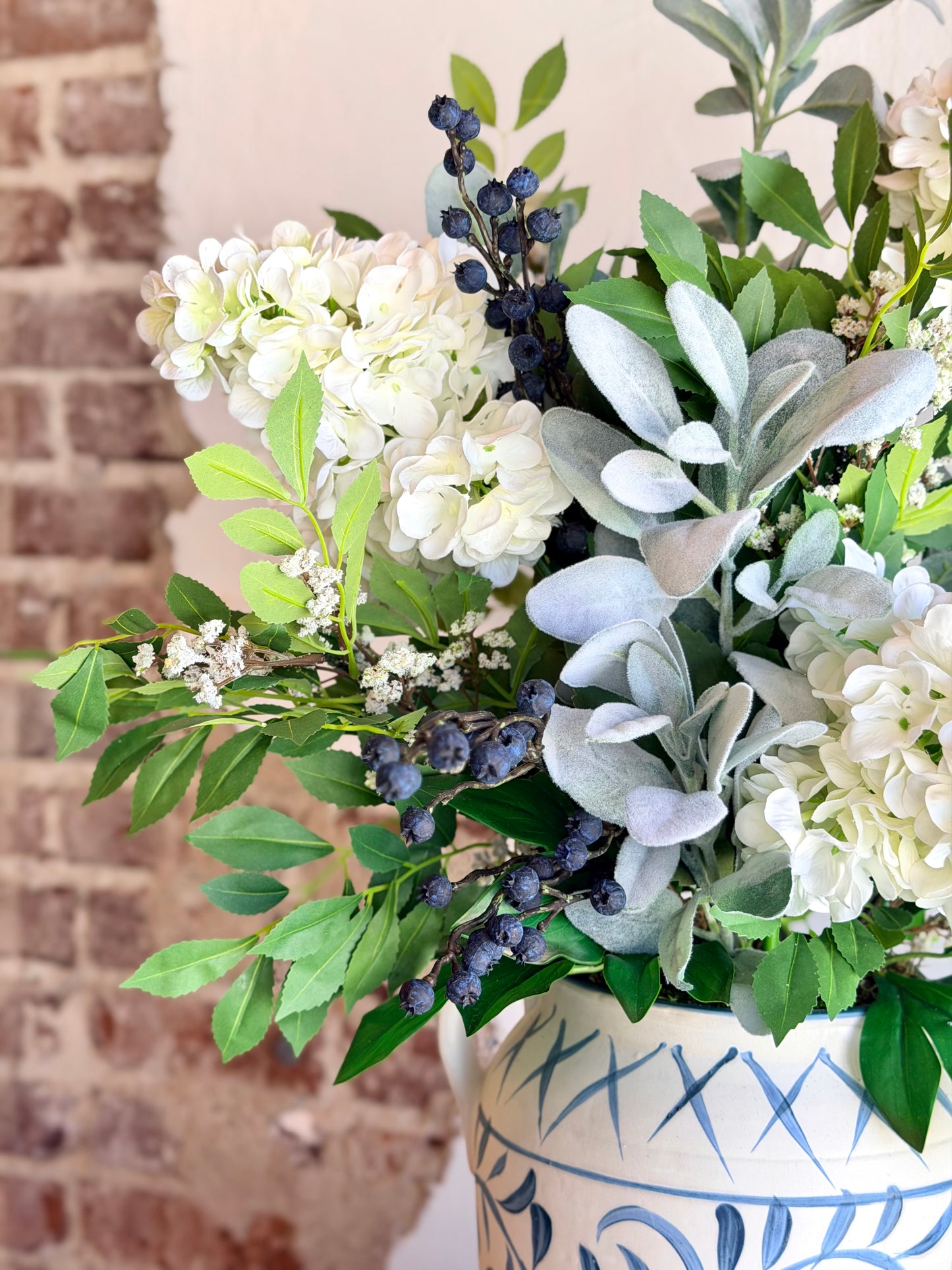 Cottage Comfort Arrangement ~ Large
