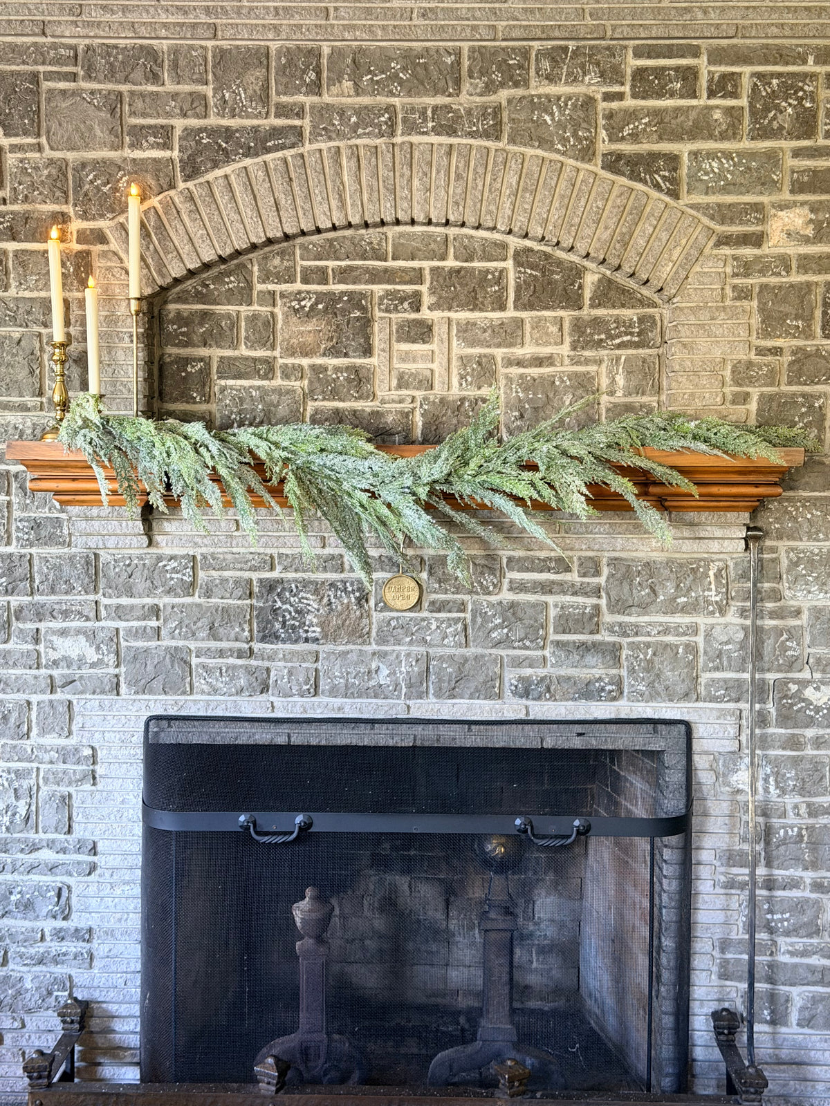 60" ICED CEDAR GARLAND