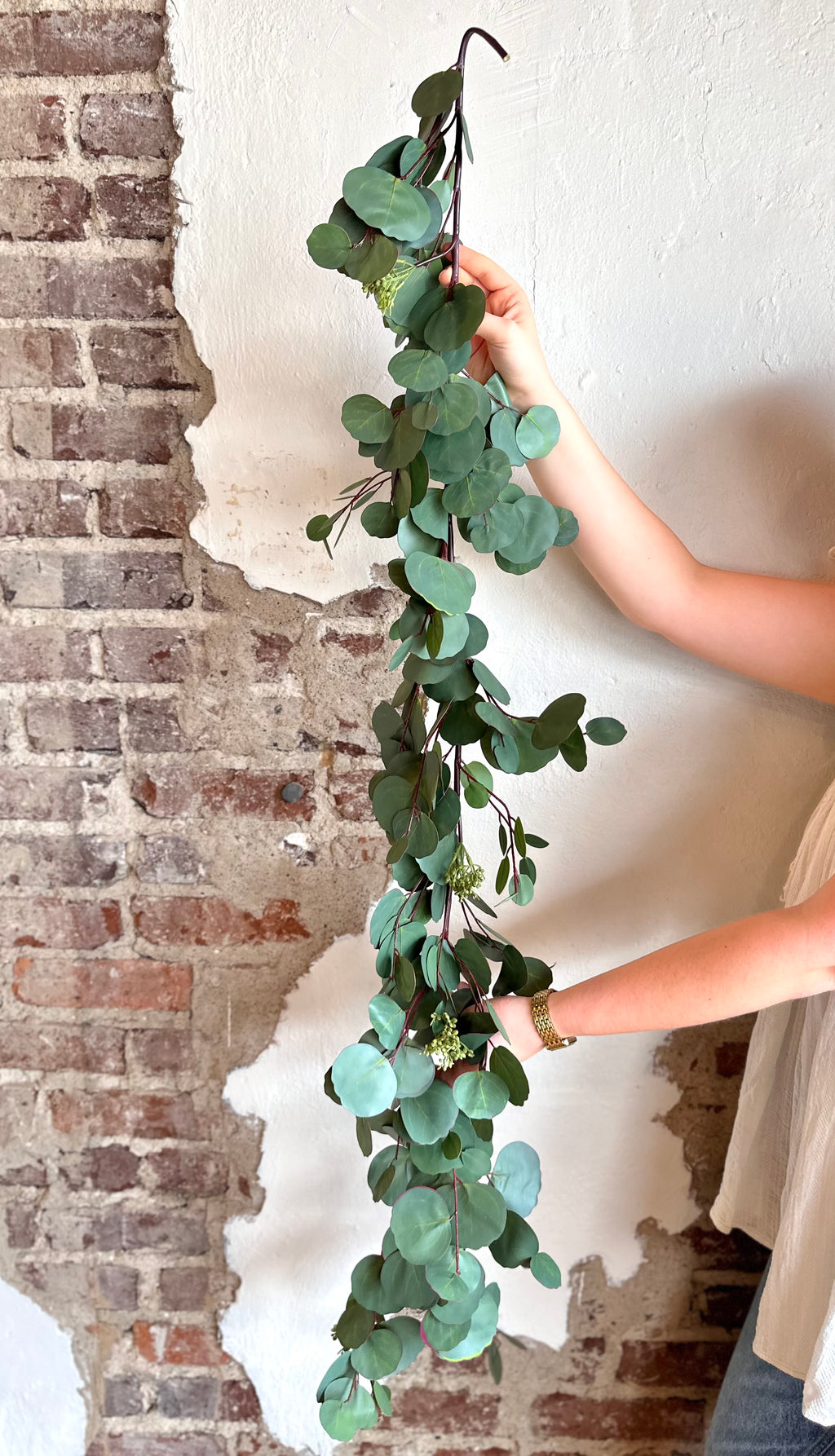 48" Silver Dollar Eucalyptus Garland