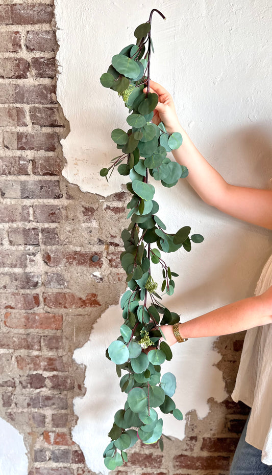 48" Silver Dollar Eucalyptus Garland