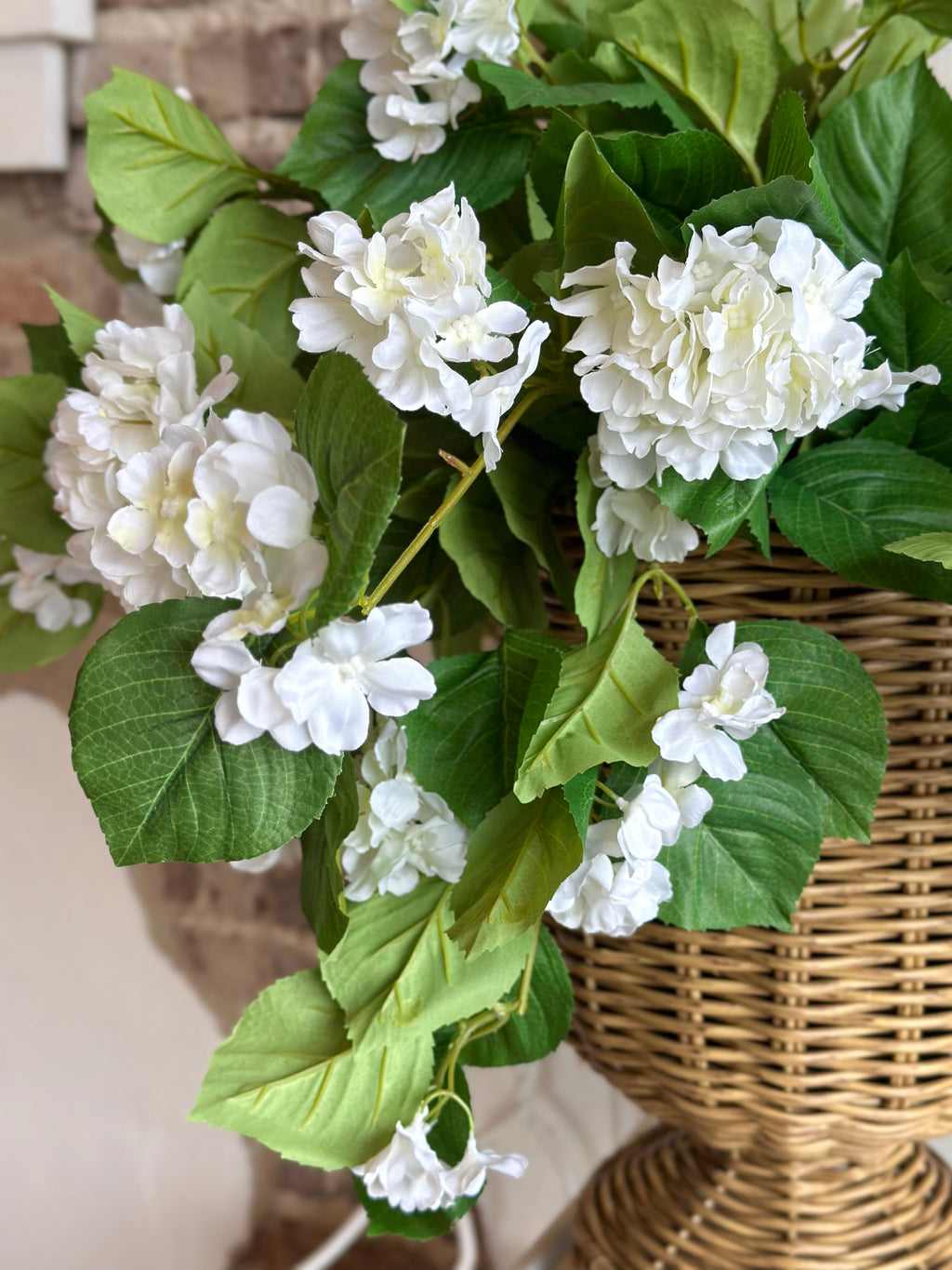 UV White Potted Hydrangea