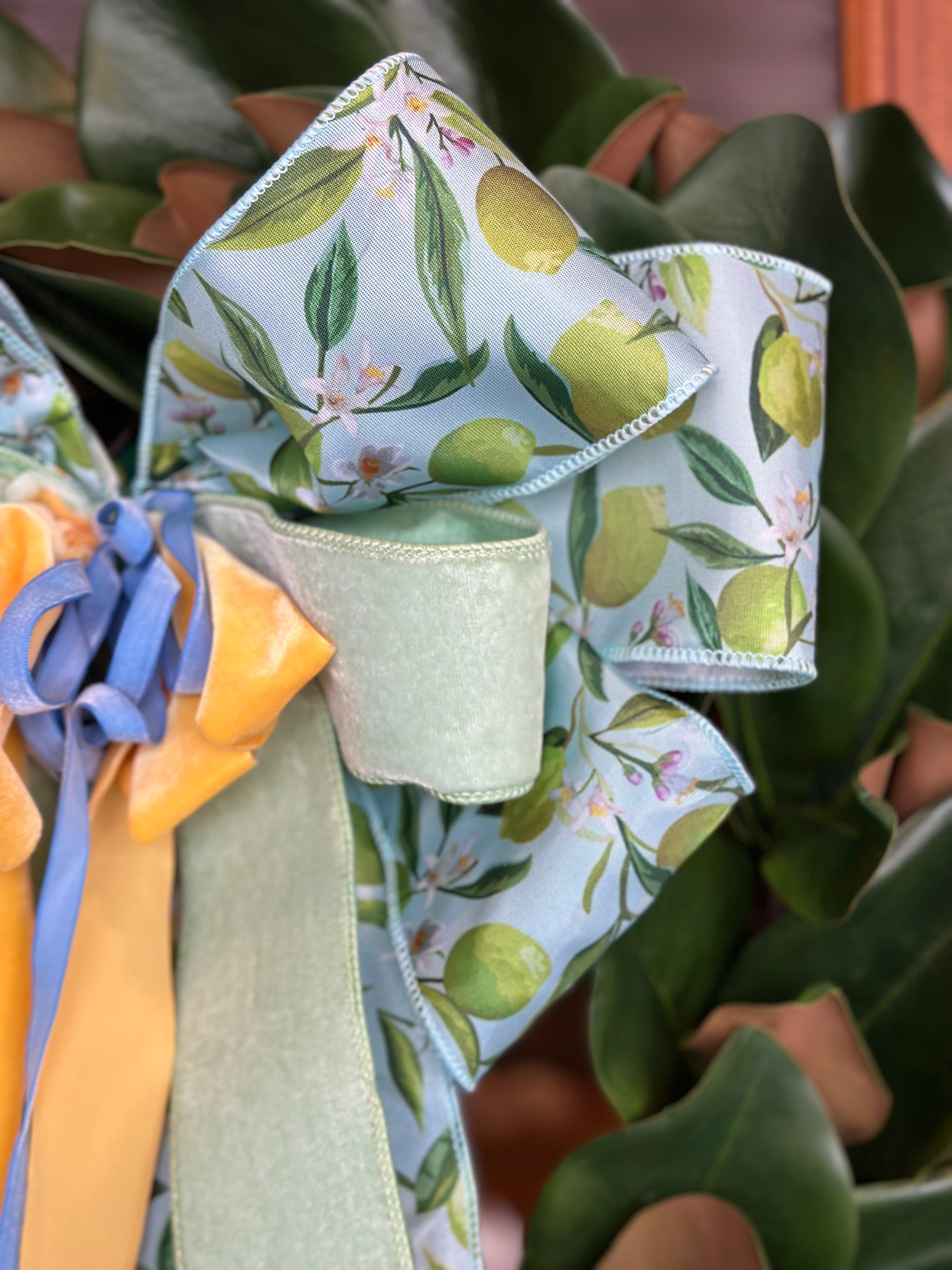 Lime Summer Bow