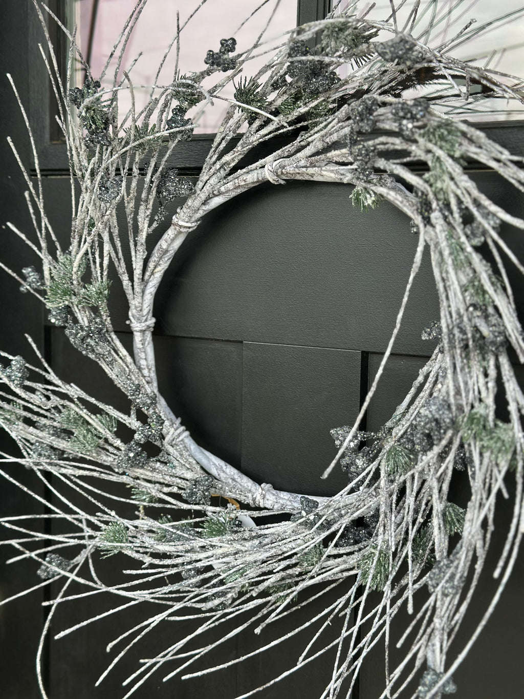 24" BIRCH WREATH (2 OPTIONS)