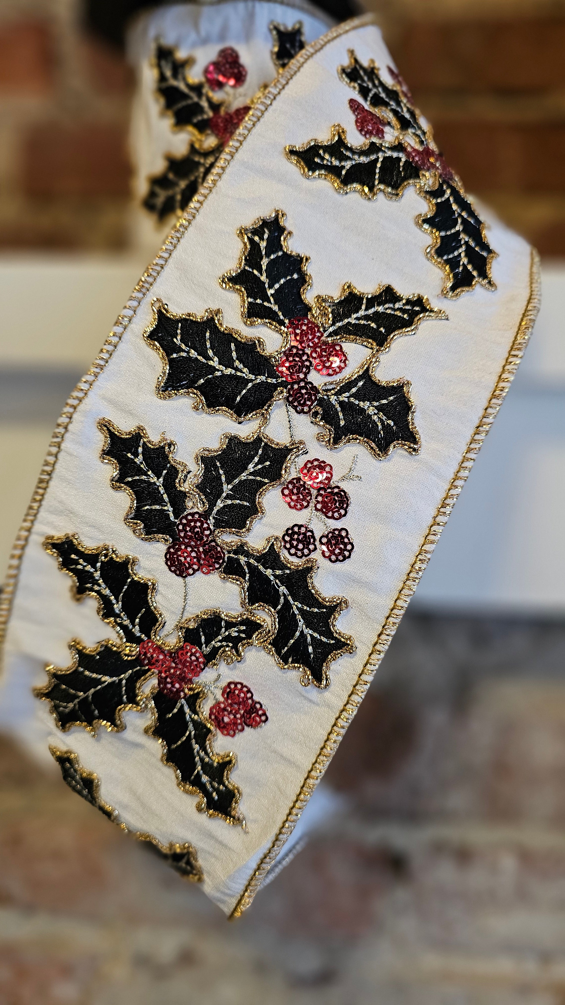 4" Dupioni Holly Embroidery, Black White