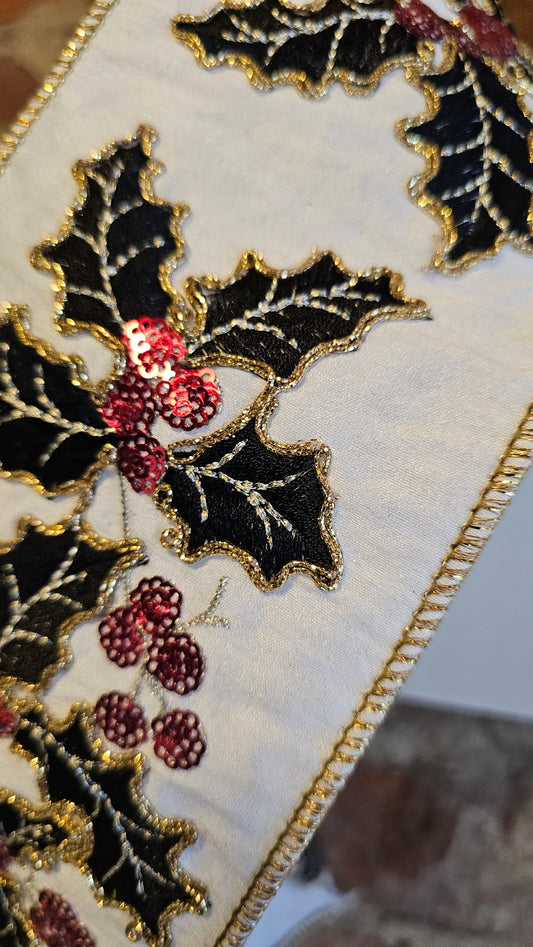 4" Dupioni Holly Embroidery, Black White