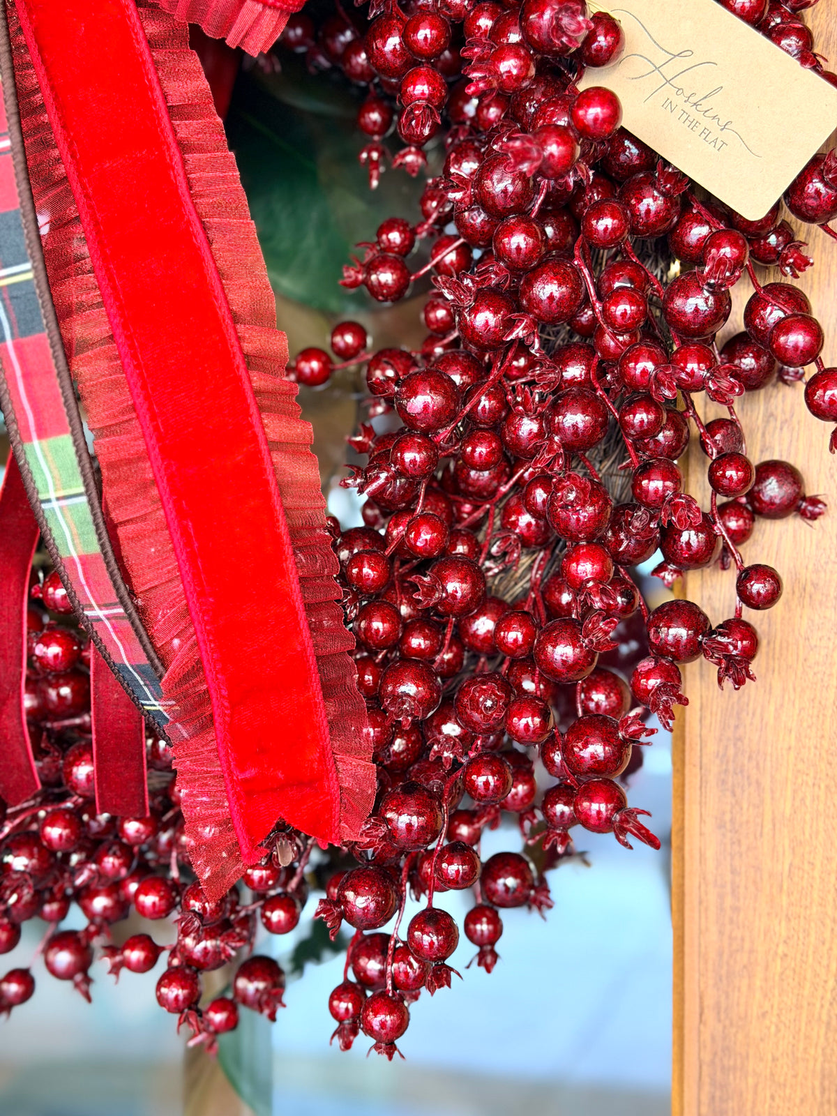 Berry Ridge Wreath & Bow