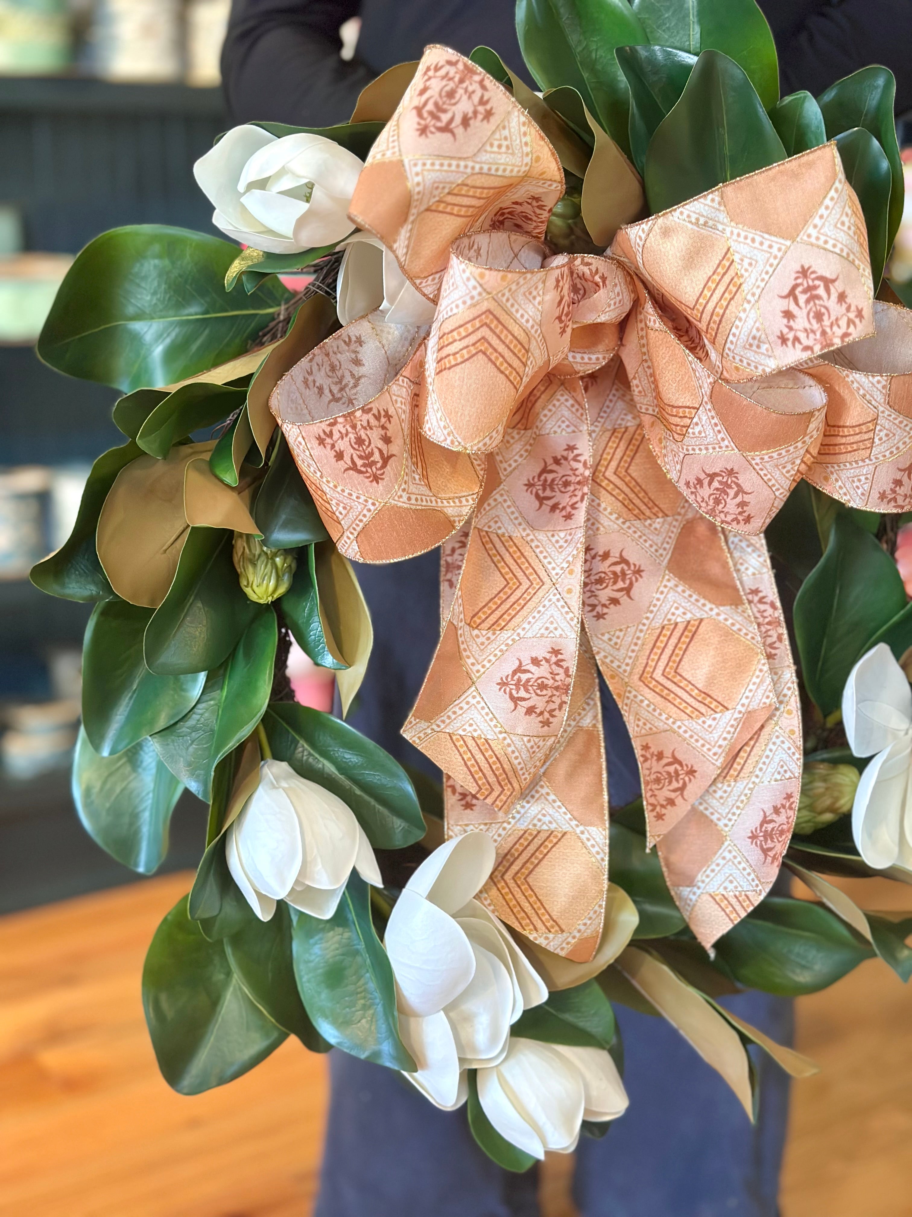VERANDA MAGNOLIA WREATH