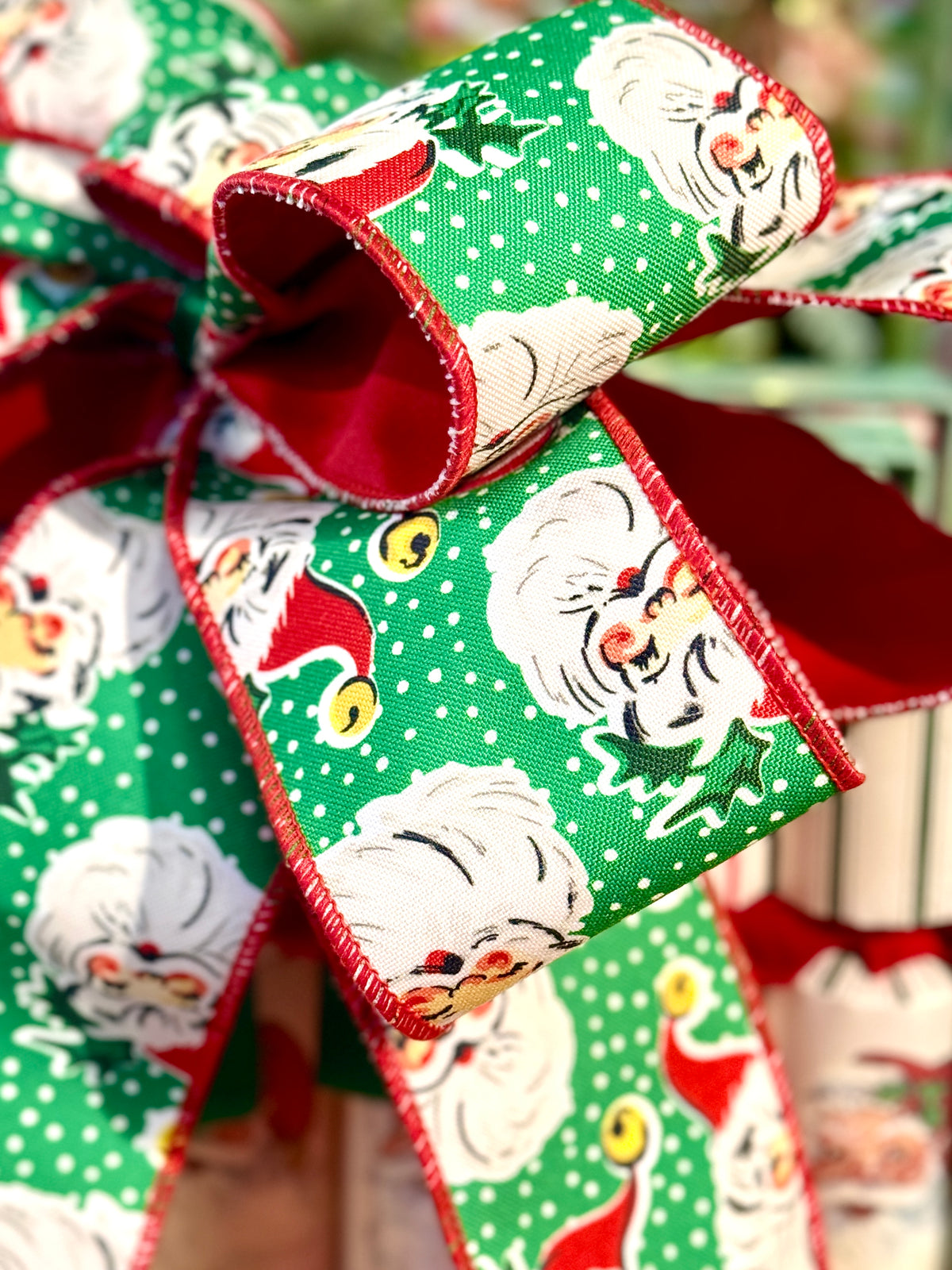 Merry St. Nick Bow