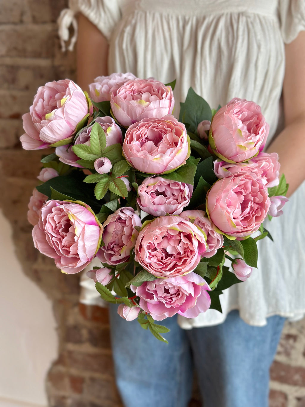 23" Backyard Peony Bunde- Pink