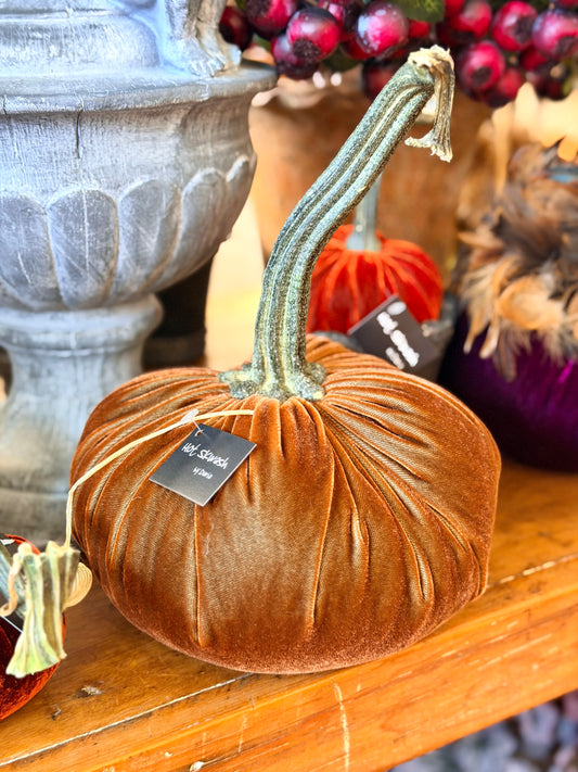 7" Sandgreen Velvet Pumpkin
