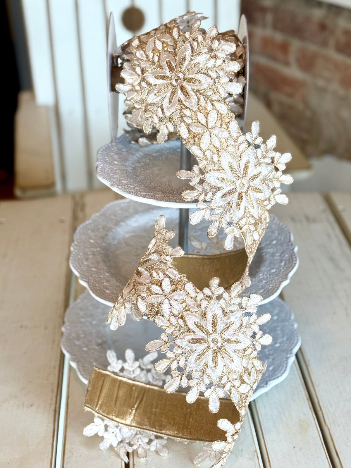 5.5” Snowflake Lace, Ivory, SOLD BY THE YARD