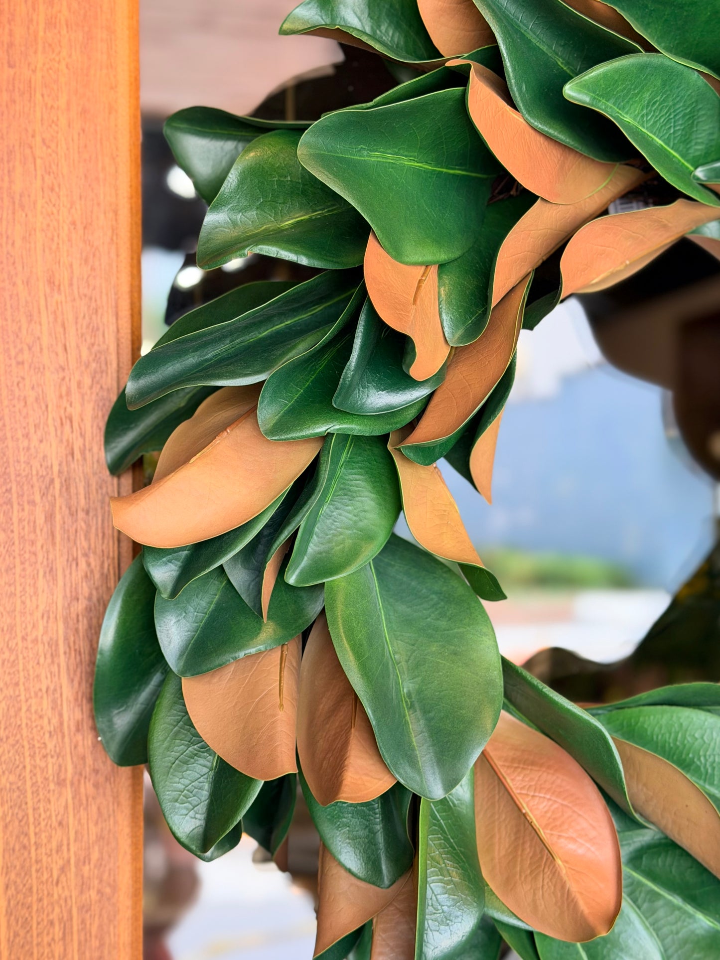22" Magnolia Leaf Wreath