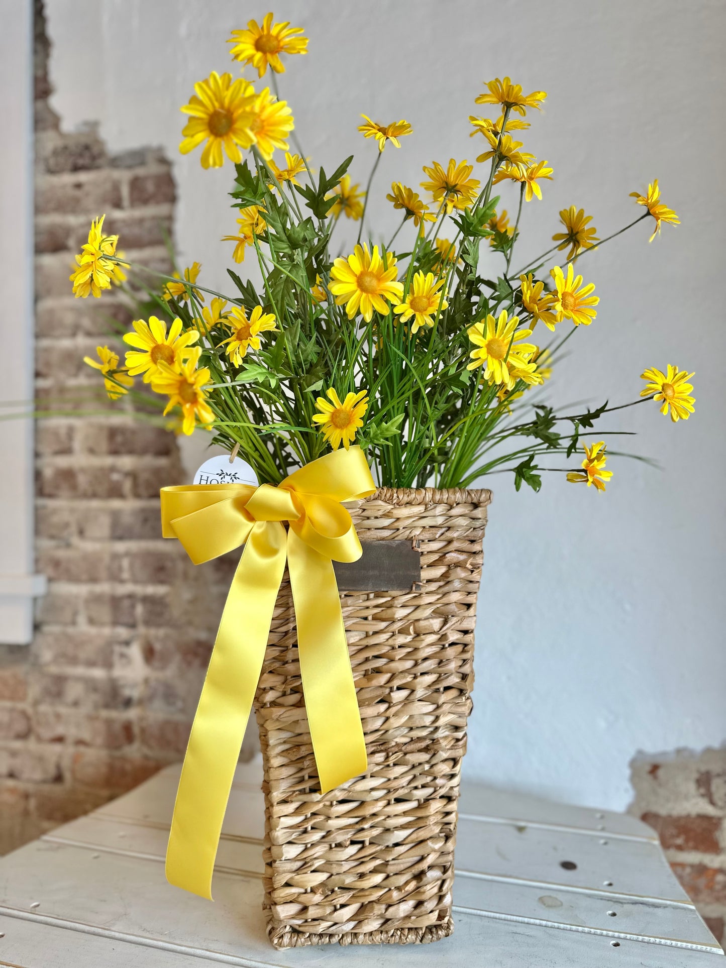 Daisy Wall Basket
