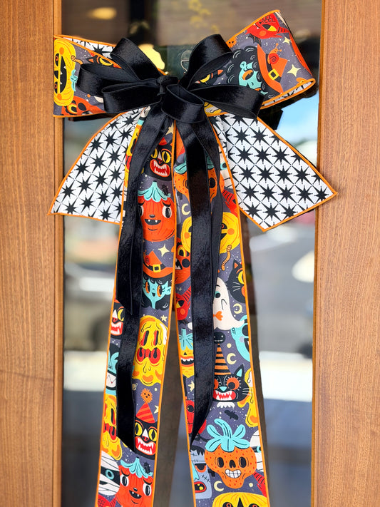 Monster Mash Bow Door Piece