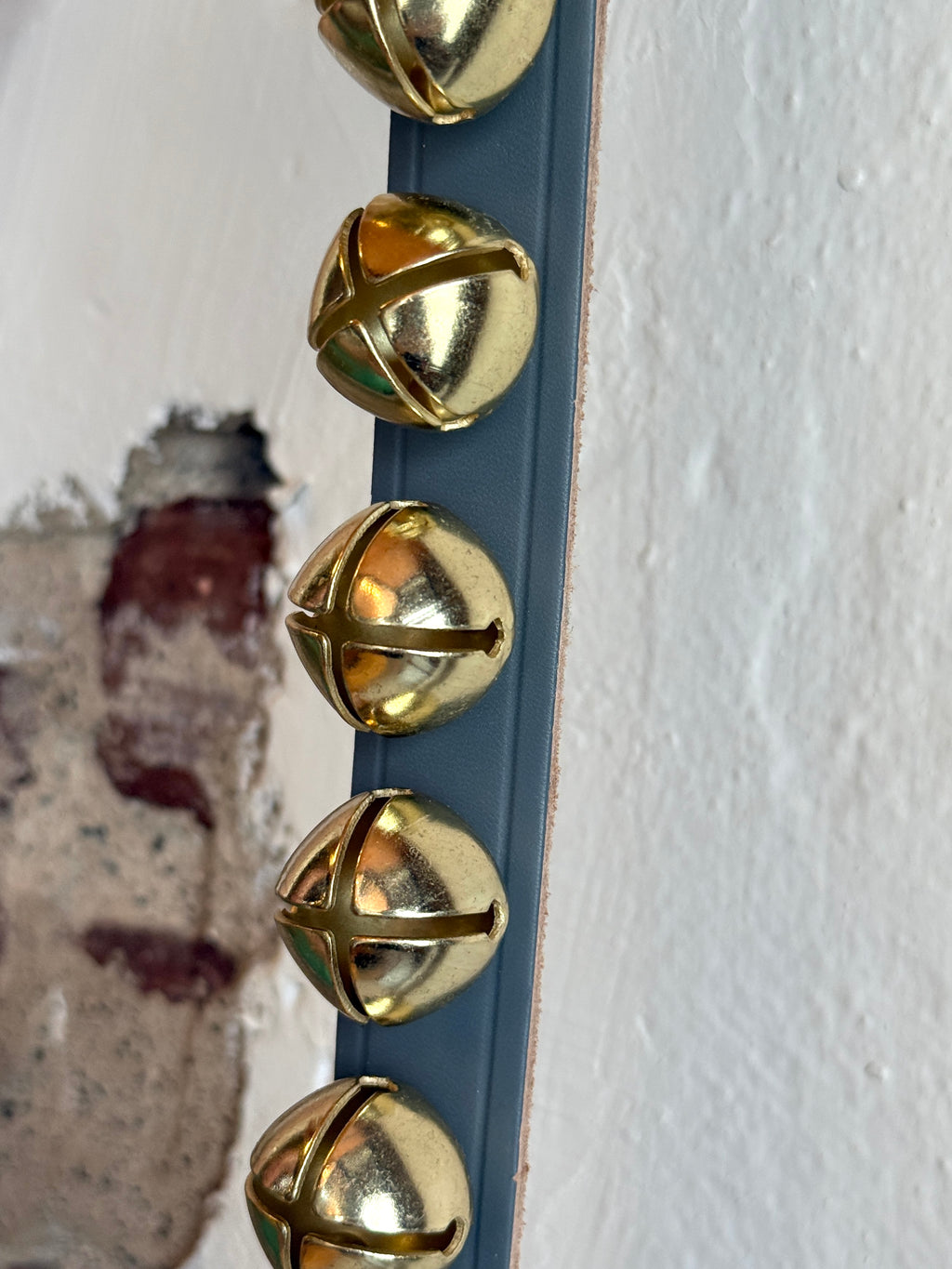 Belsnickel - 24” Narrow Brass-Plated Bells Strap, Grey Leather