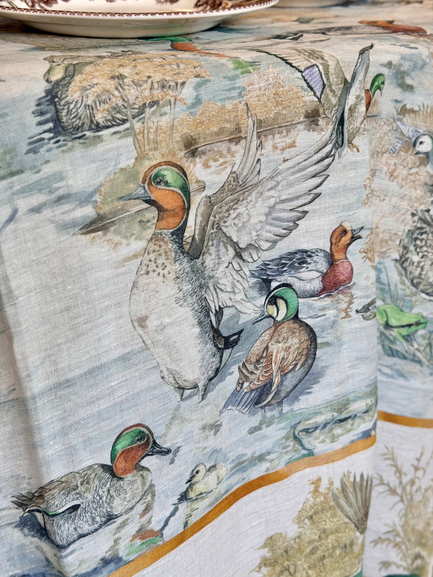 Italian Linen Mallard Design 110 x 70