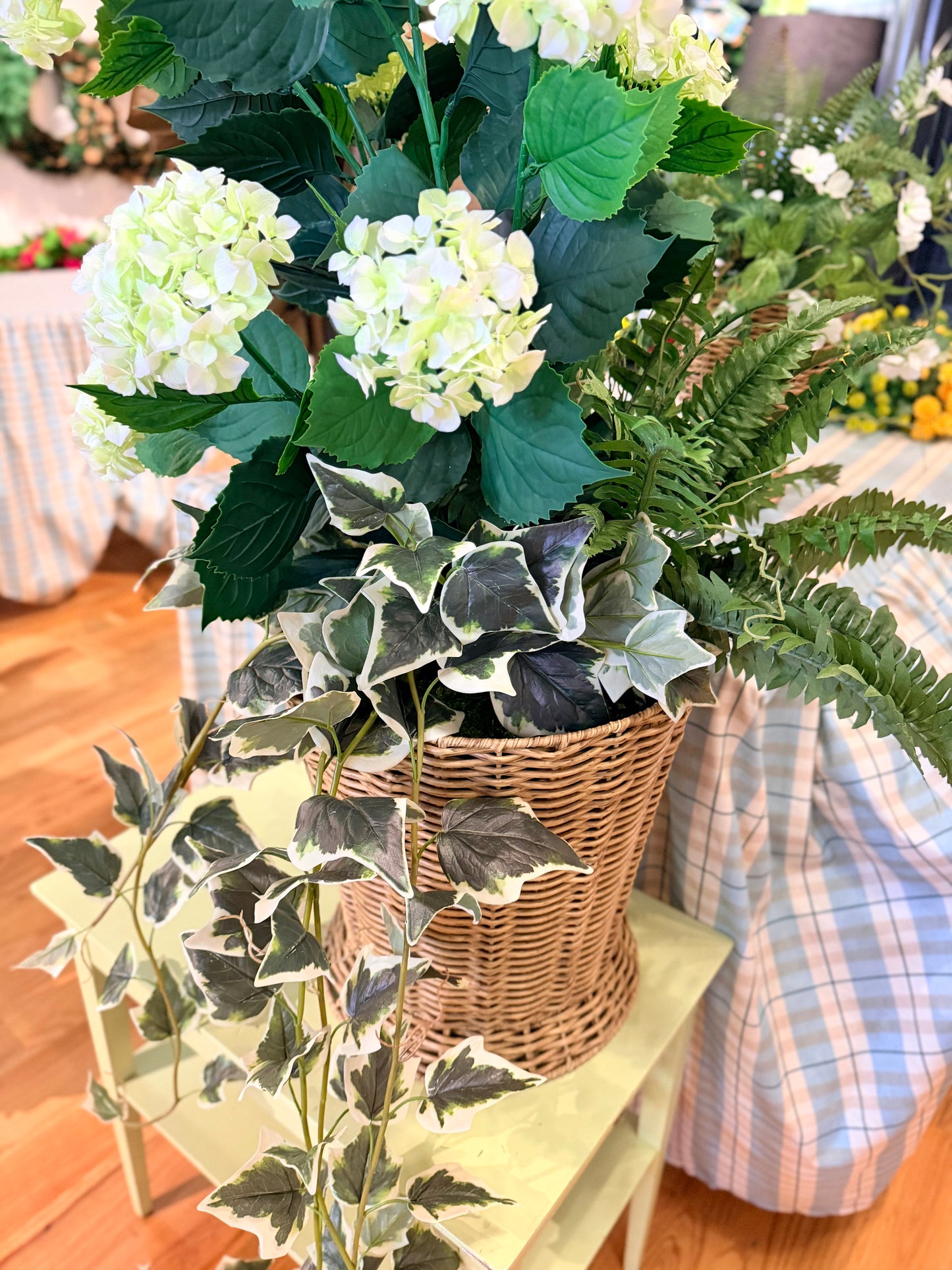 UV Hydrangea & Fern in Basket
