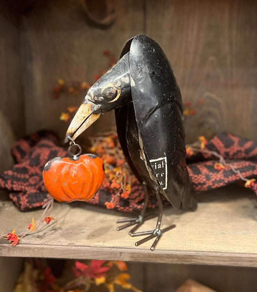 Metal Raven With Pumpkin
