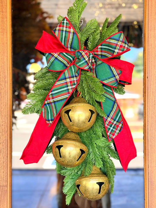 Christmas Bells Are Ringing Swag
