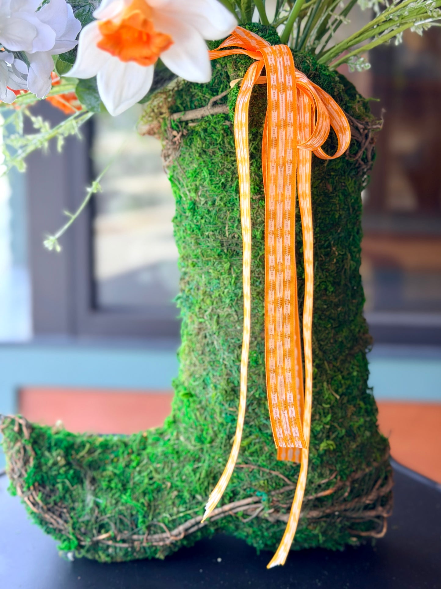 Ms. Daisy Boot