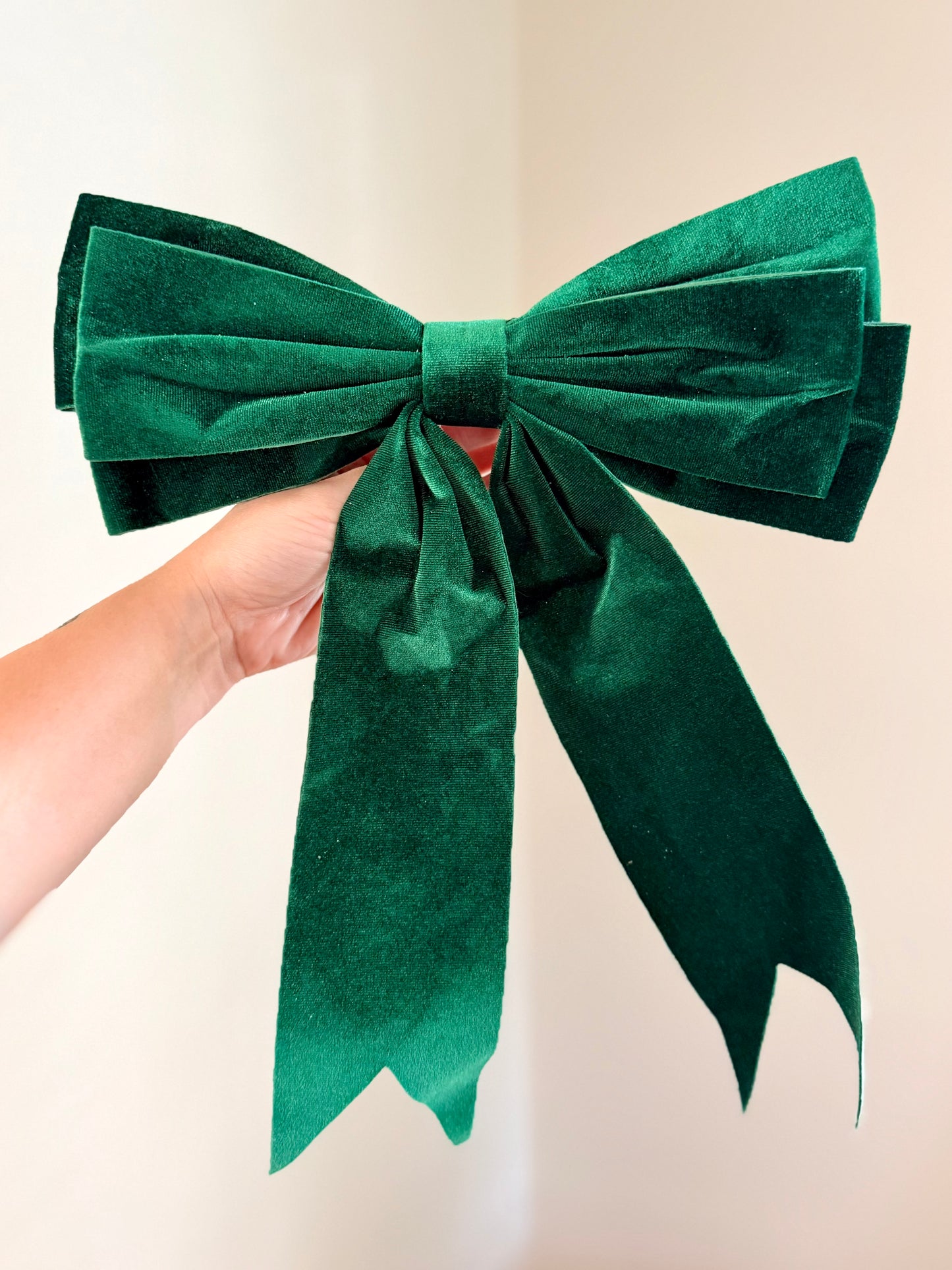 18" VELVET BOW W/DOVE TAIL (Color Options)