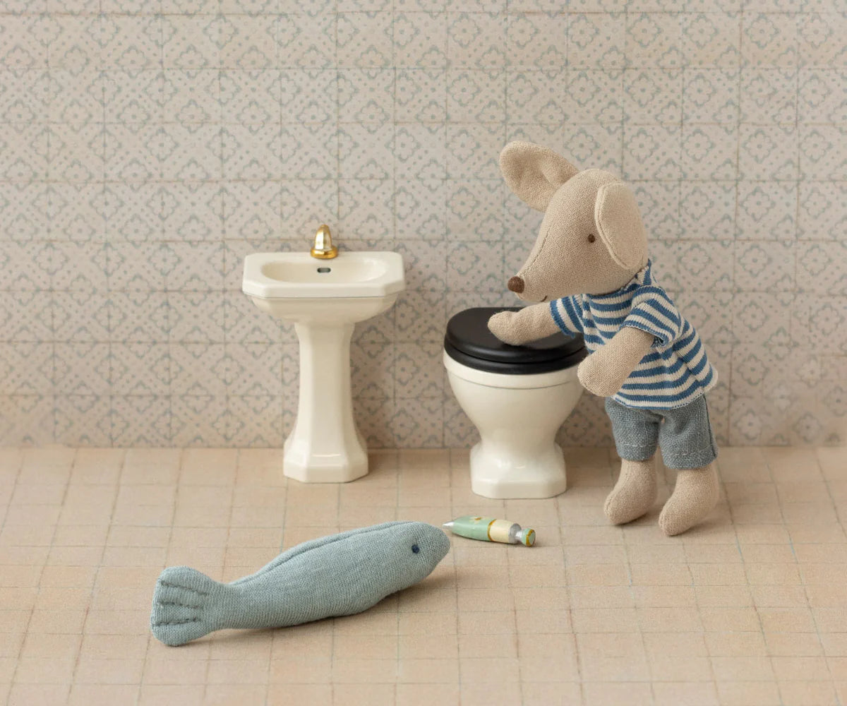 Bathroom Sink, Mouse - Off-white