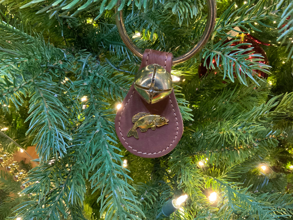 Large Ring Brass Plated Teardrop - Chestnut w/ Fish